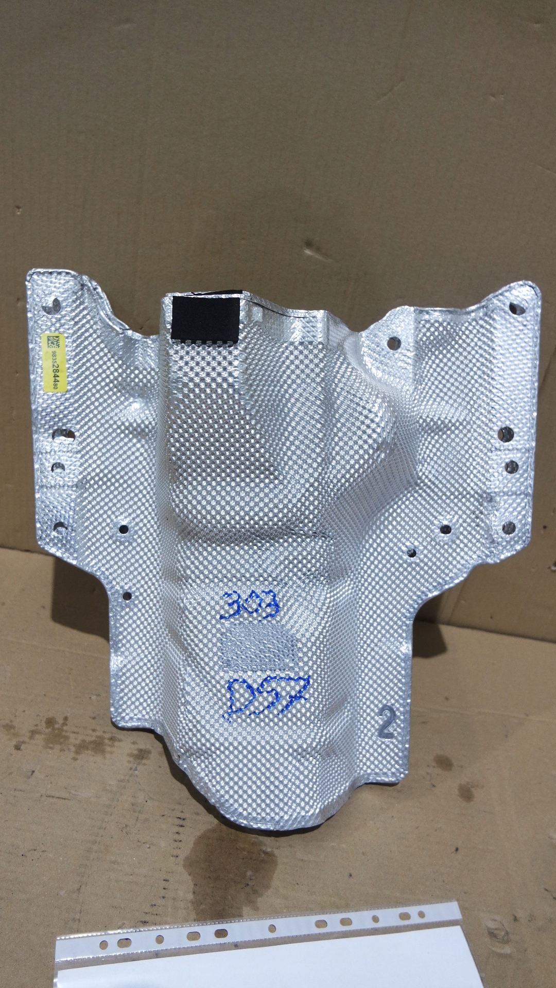 OSŁONA TERMICZNA TŁUMIKA DS7 CROSSBACK LIFT 2023R. 9835284480 Producent części Citroen OE