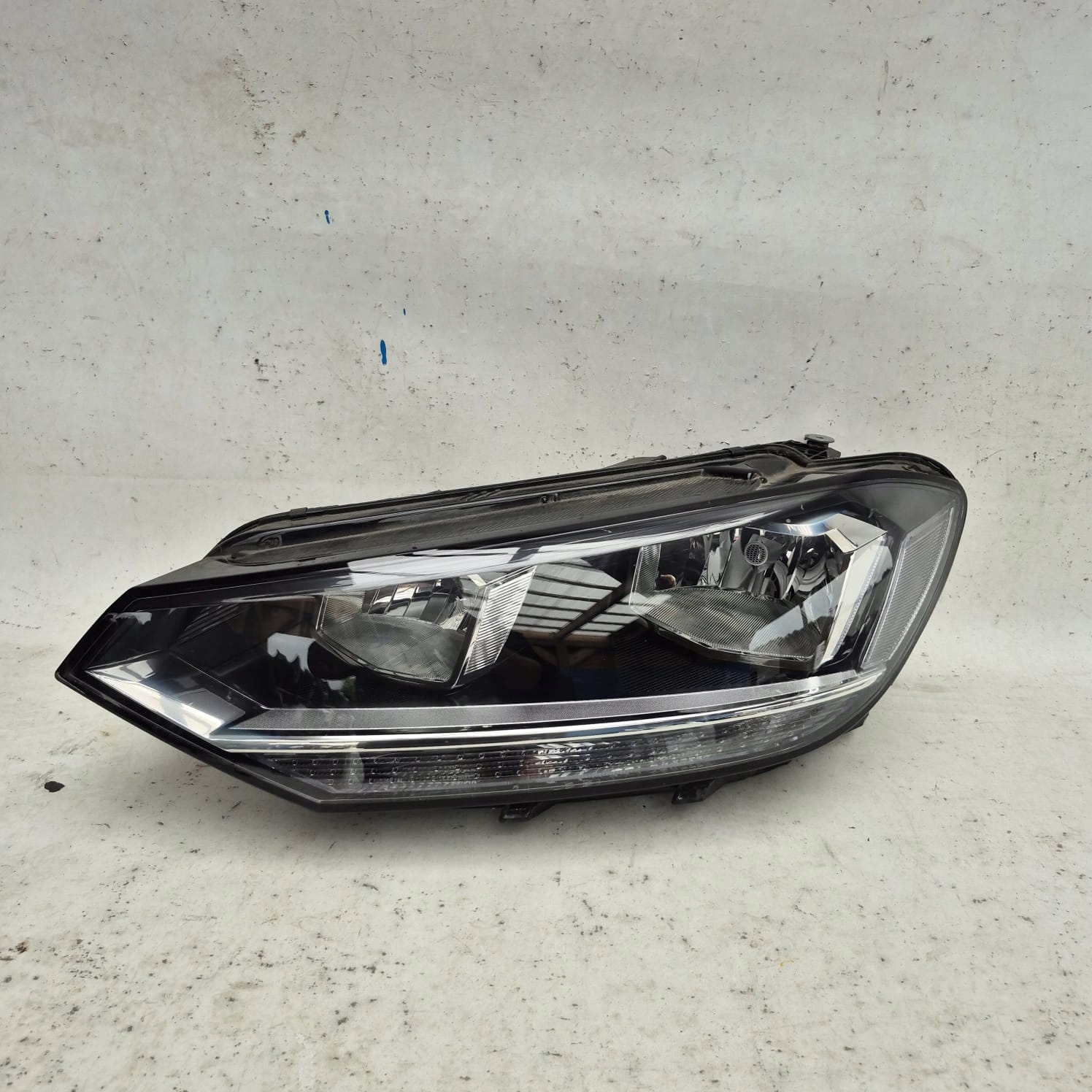 VW TOURAN 5TA 5TB 15- light left front front ZWYKLA 5TB941005C