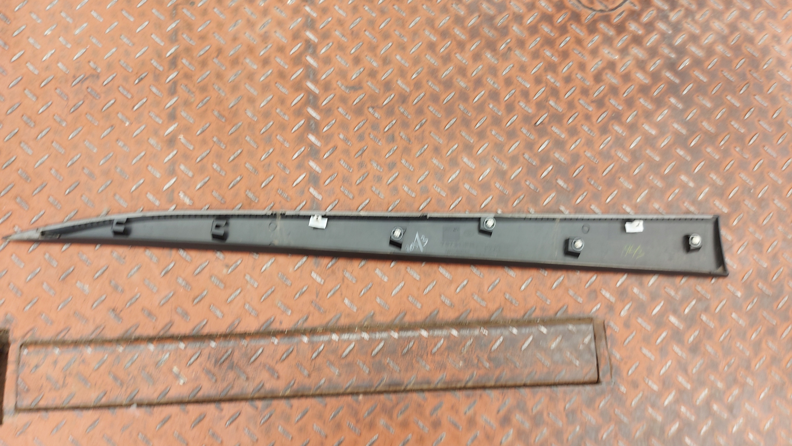 moulding door right right front TOYOTA AYGO X 22