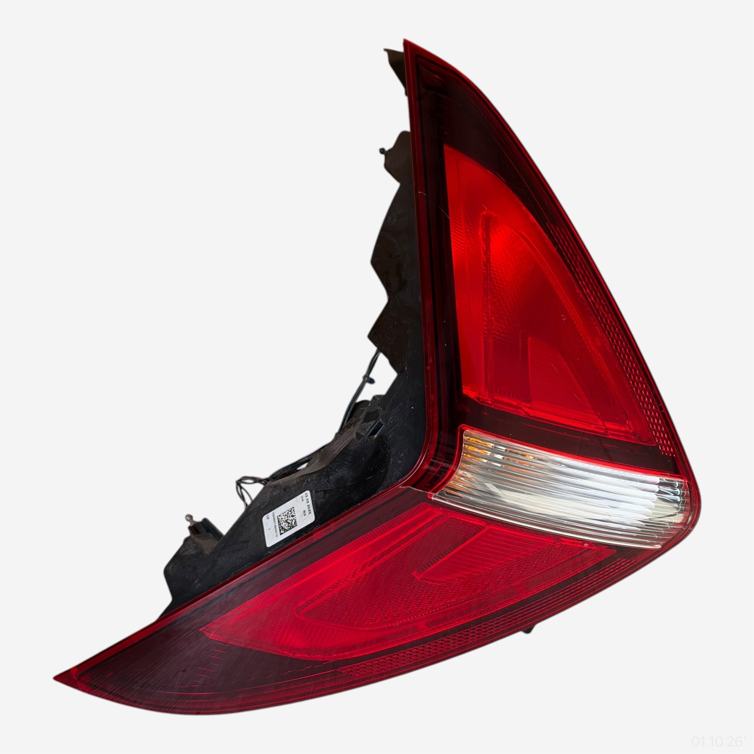 light rear left damaged HYUNDAI BAYON 2023 year 92401-Q0500