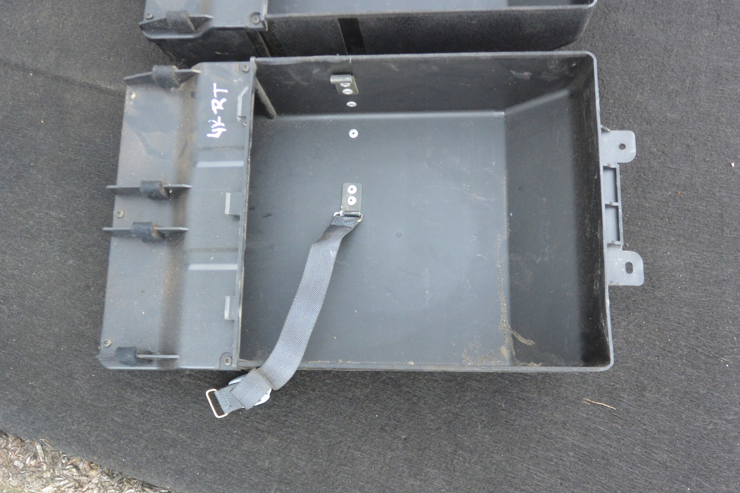 passenger compartment boot left right KPL TOYOTA 4RUNNER II