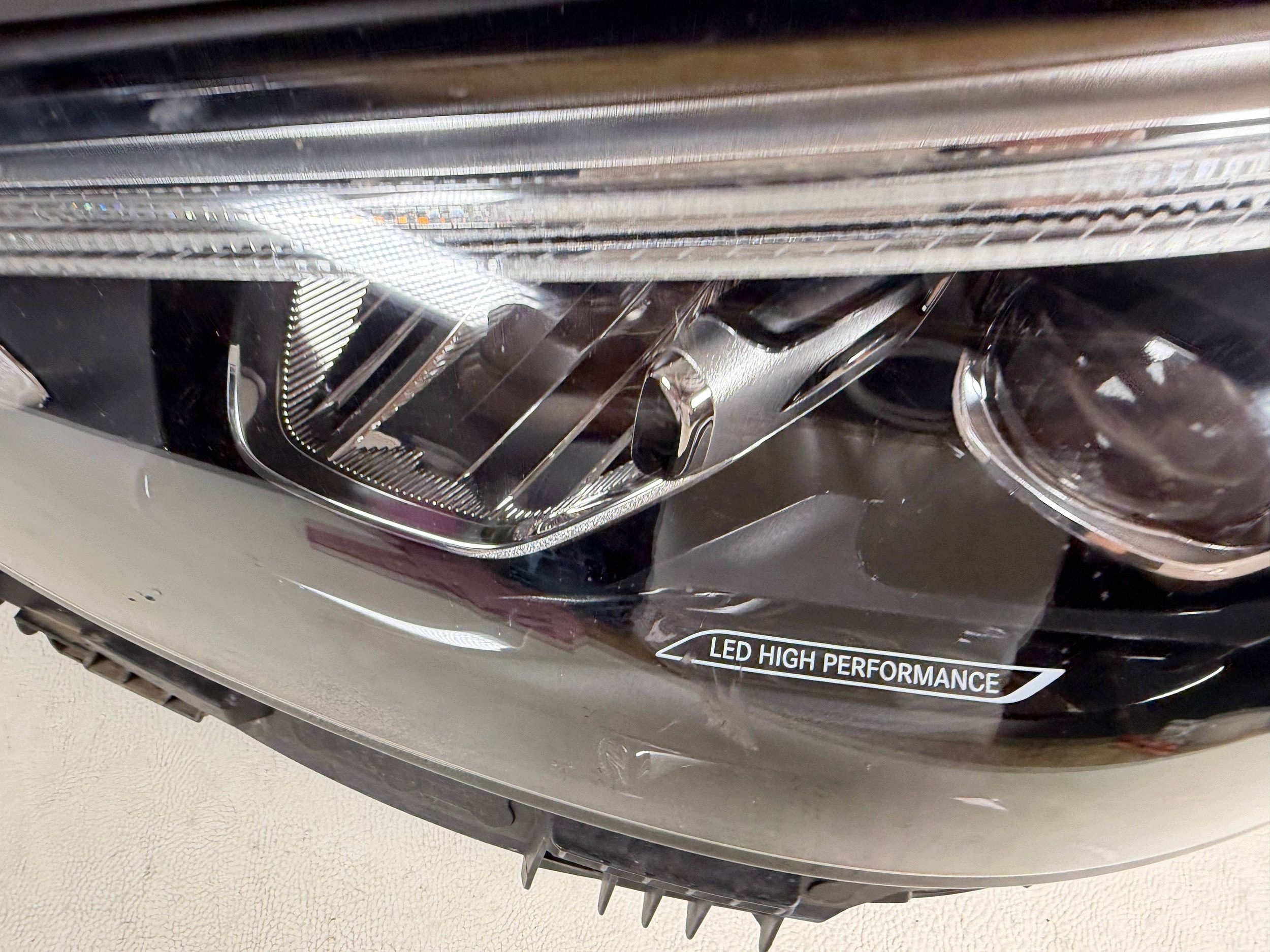 Mercedes C W206 light left front front Performance LED