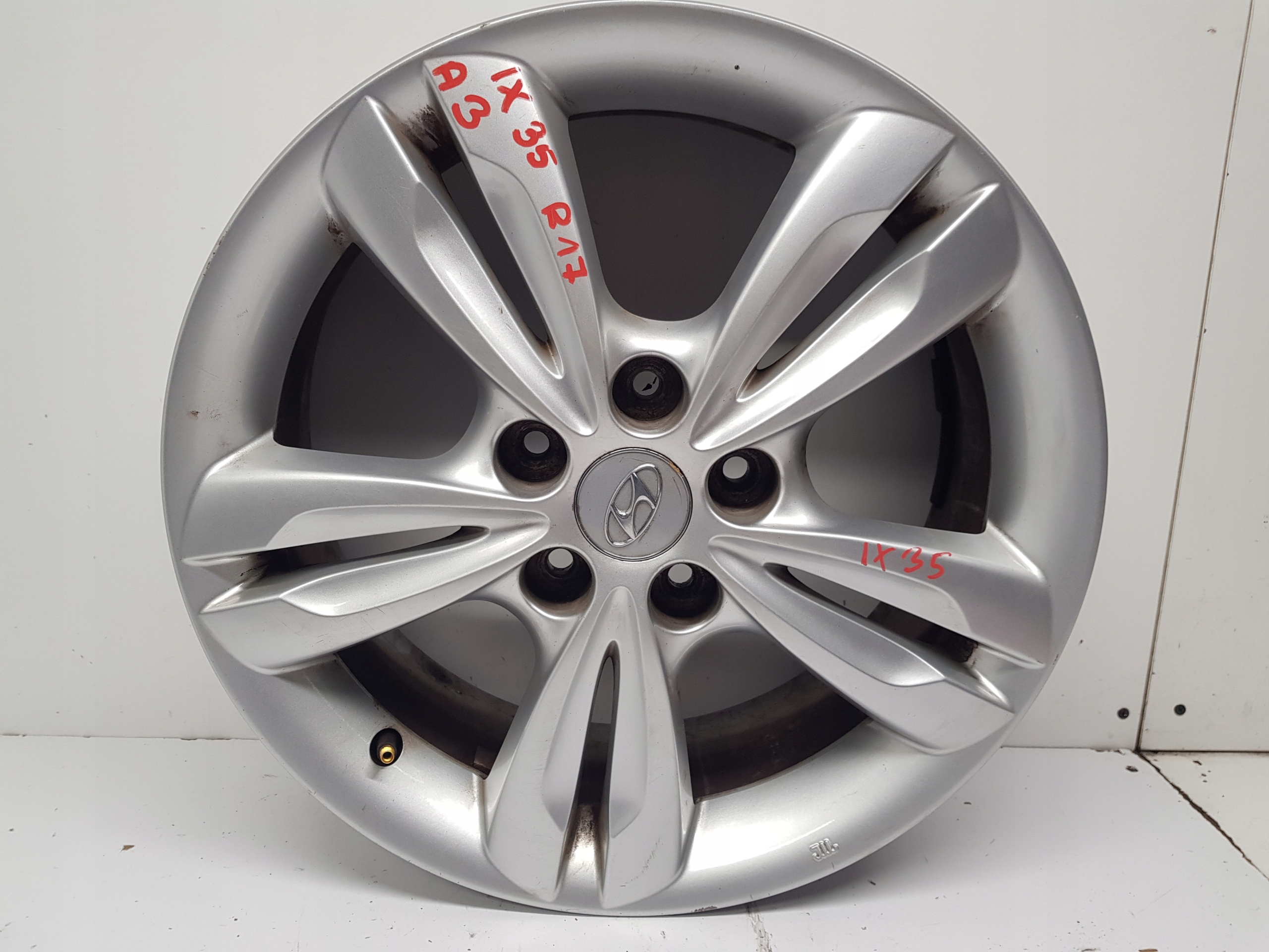 HYUNDAI IX35 ORYGINALNE disk hliníkový R17 2016