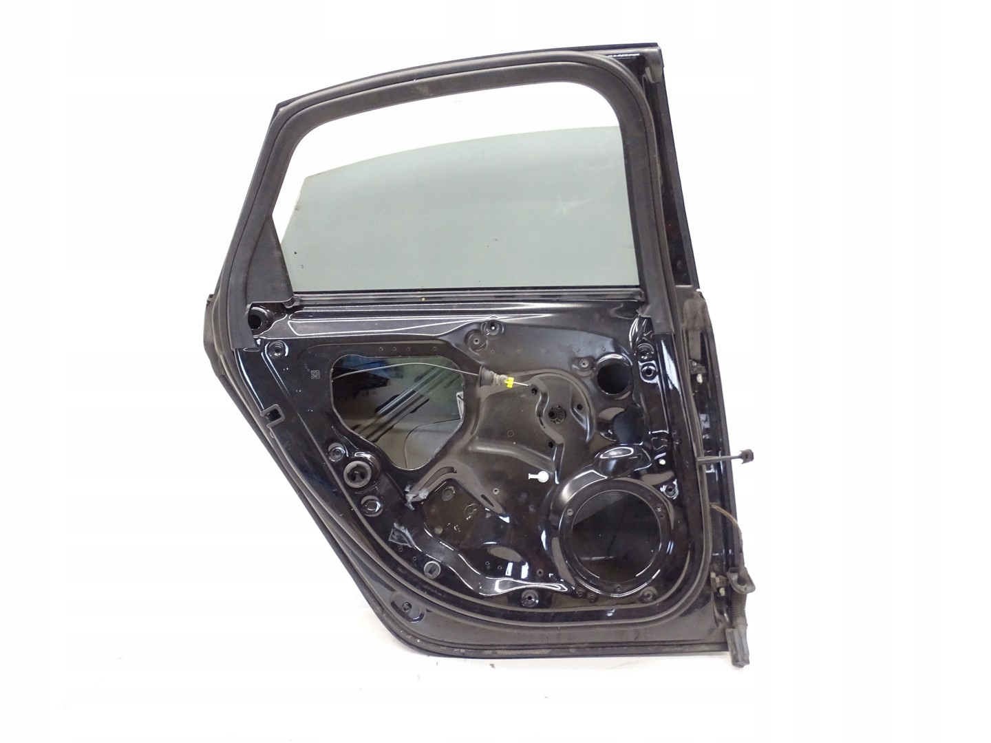 door left rear part left rear. AUDI A6 C7 sedan LZ9Y