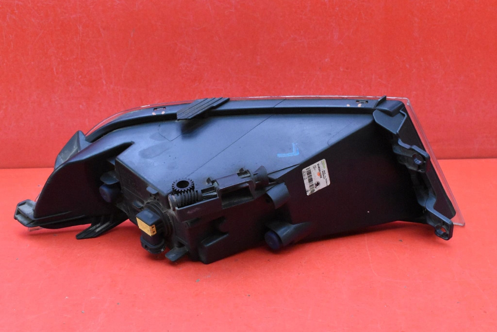 fog light left front front 6V0941699 SKODA FABIA 3 III NJ 14-18