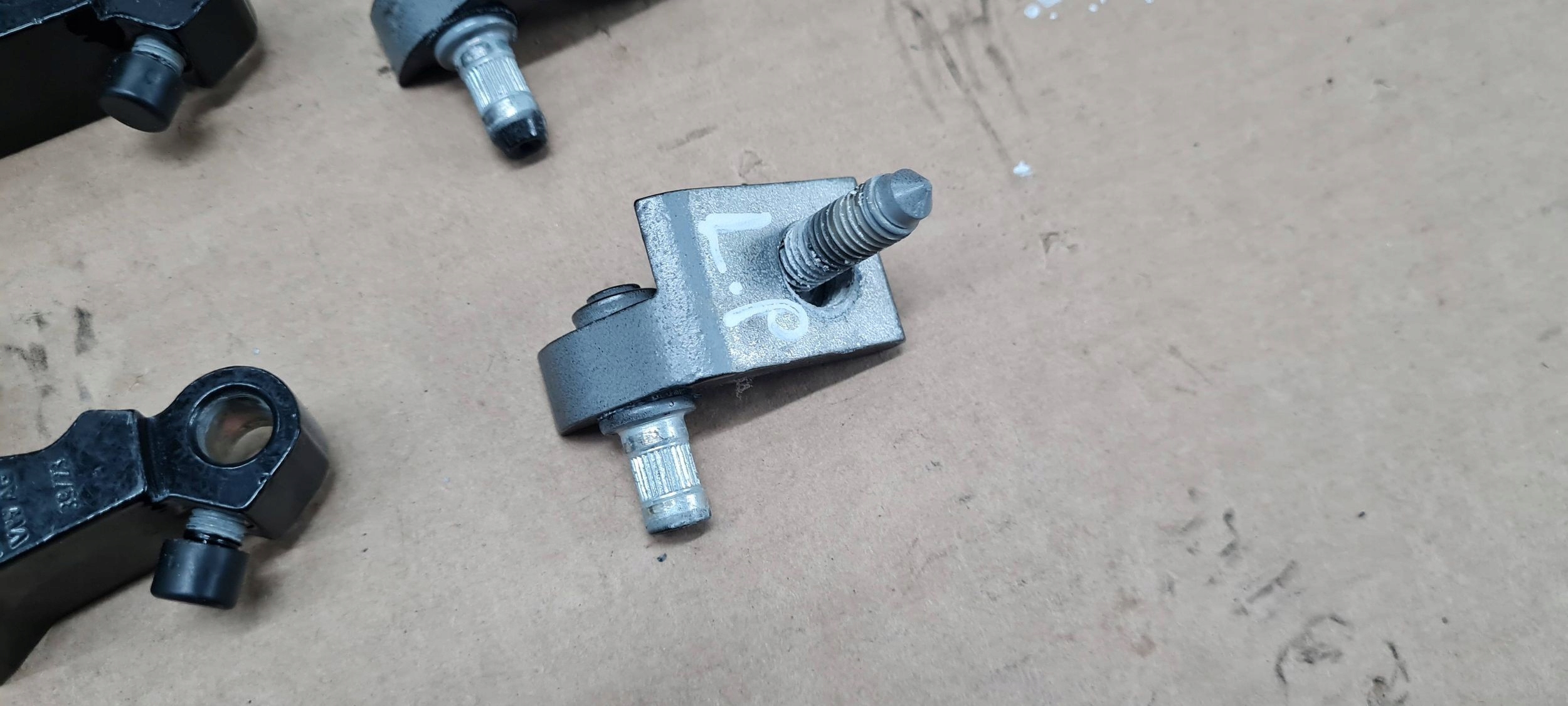SQ5 80A Q5 LIFT hinge hinges door left left front SPORTBACK KOMPLET LY9T