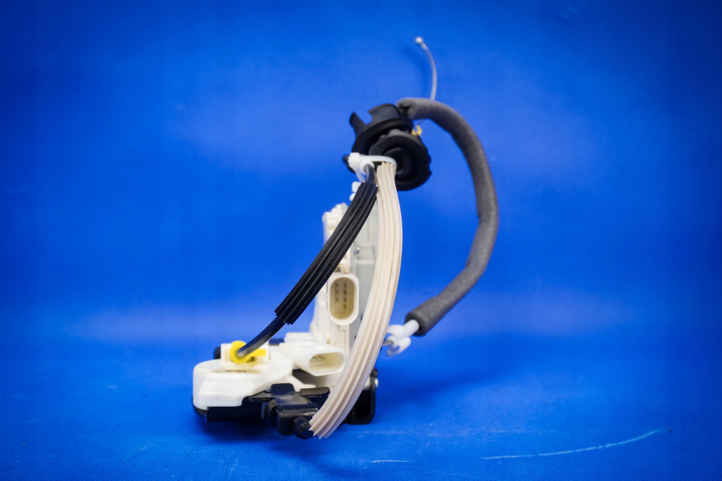 lock door front right Audi A7 S7 RS7 4G1837016B