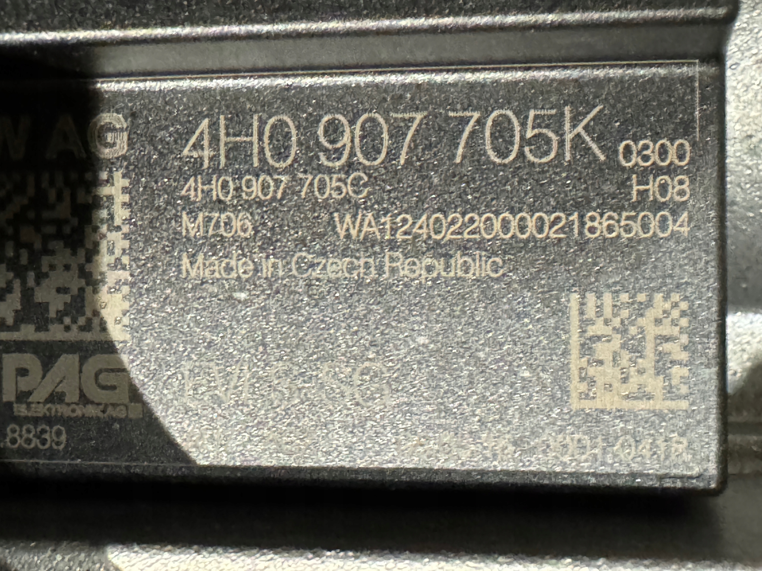 AUDI A8 D4 4H steering wheel rod electrical control unit 4H0419512K 77km