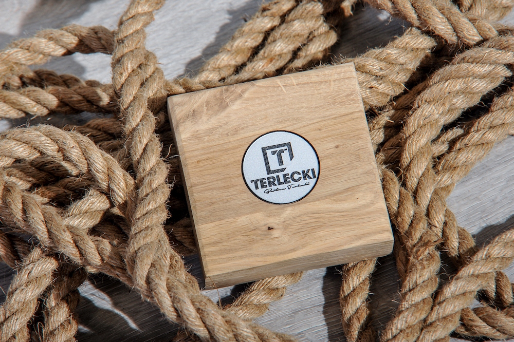 Półka deska drewniana lite drewno Dębowa gruba 4cm Wysokość mebla 3.7 cm