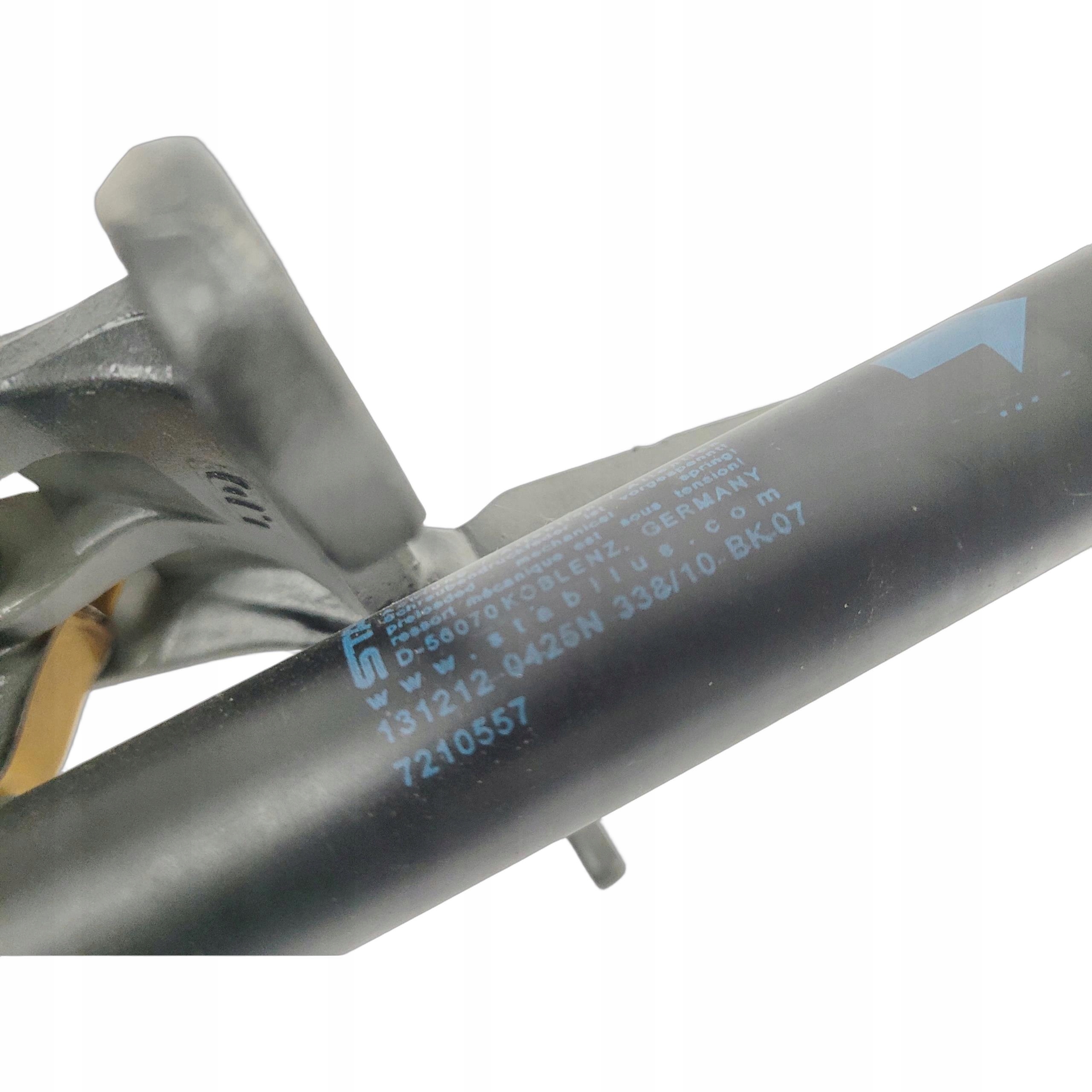 hinge boot left BMW F11 7210557