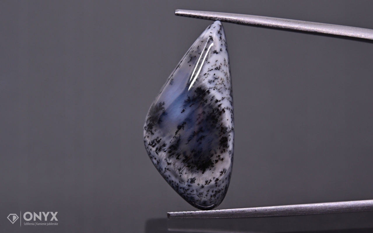 Dendritový achát z Turecka kabošon nepravidelný 28,