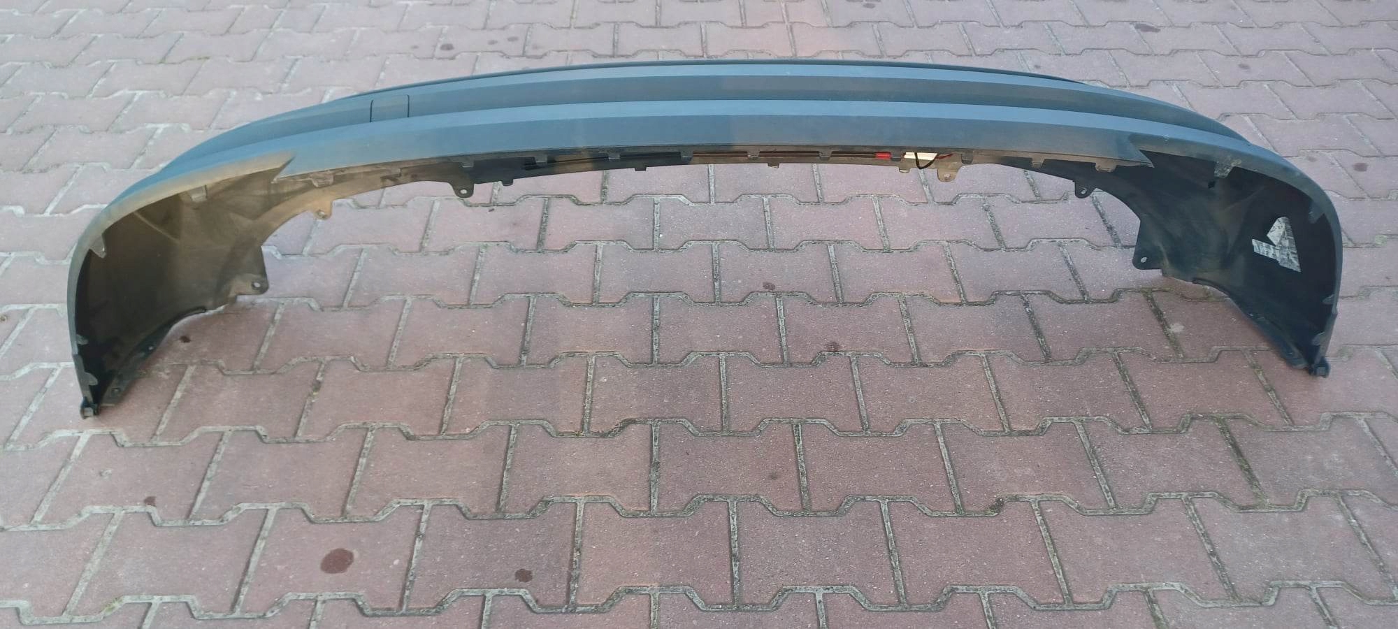 SPOILER der Stoßstange heck AUDI Q3 II Sensor OTWIERANIA