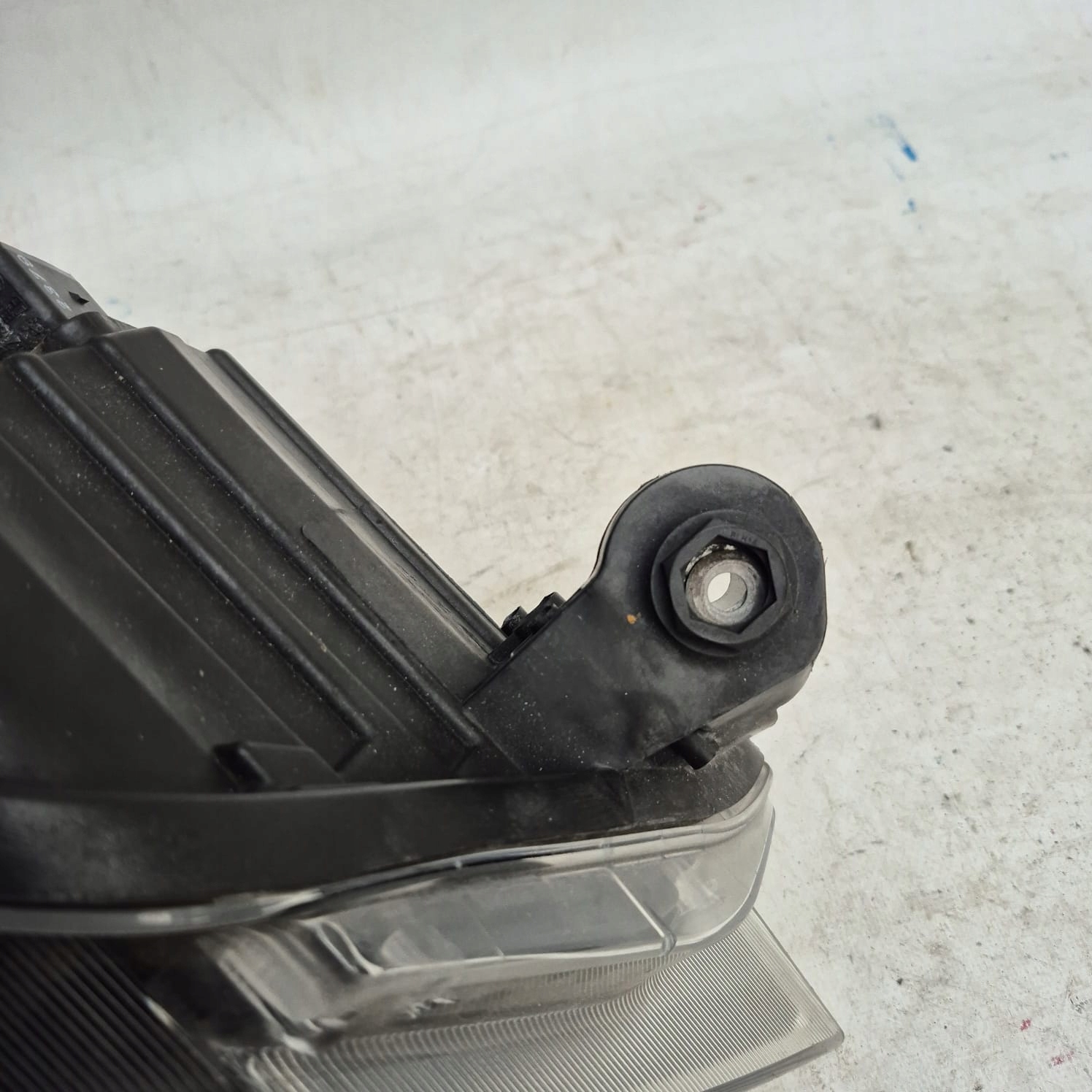 SKODA SUPERB III 3 3V 15- light right front front BI-XENON 3V1941018B