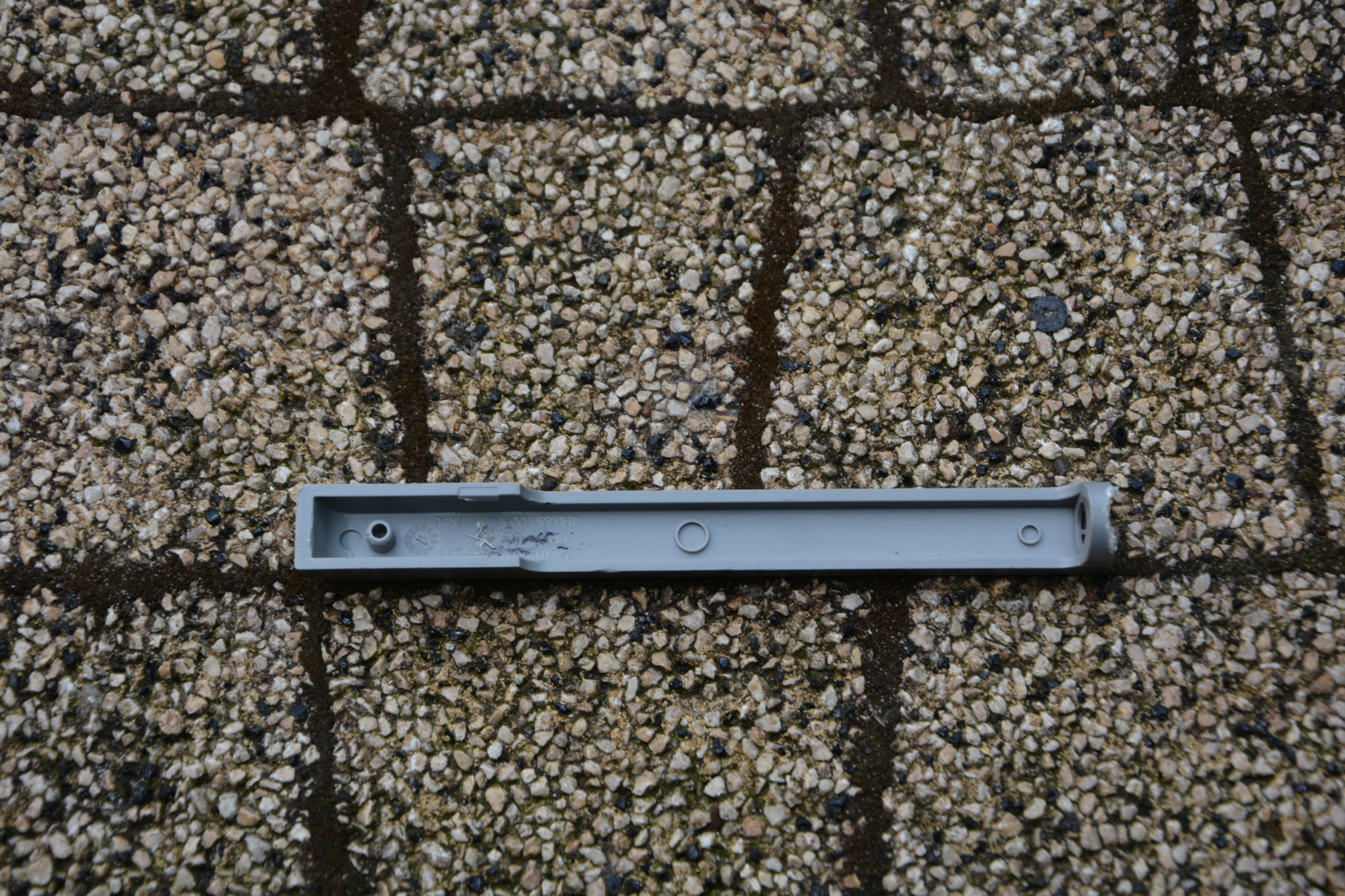 OSŁONA ZAŚLEPKA POSZYCIE AUDI A8 D4 4H0881000 Typ samochodu Samochody osobowe