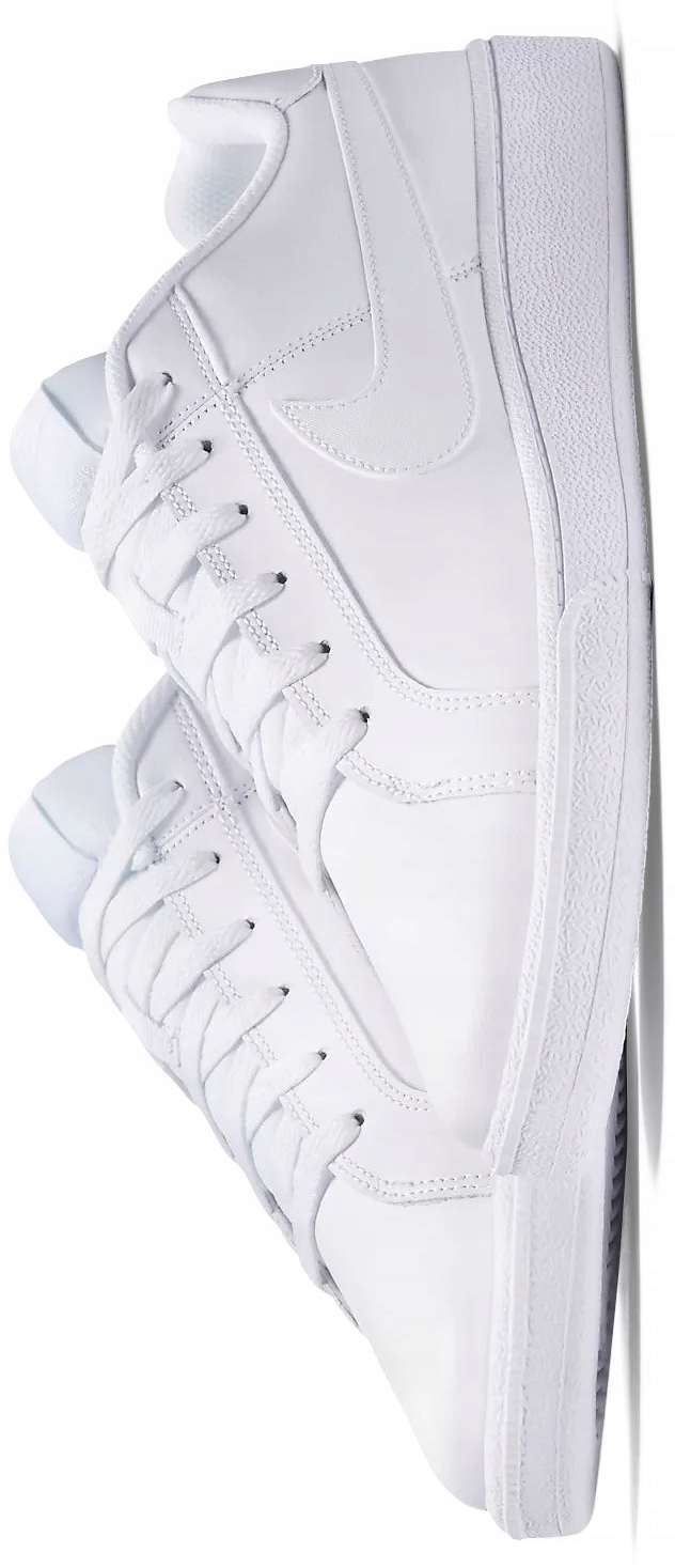 

38 Nike Wmns Court Royale 749867 105 skin Sneakers