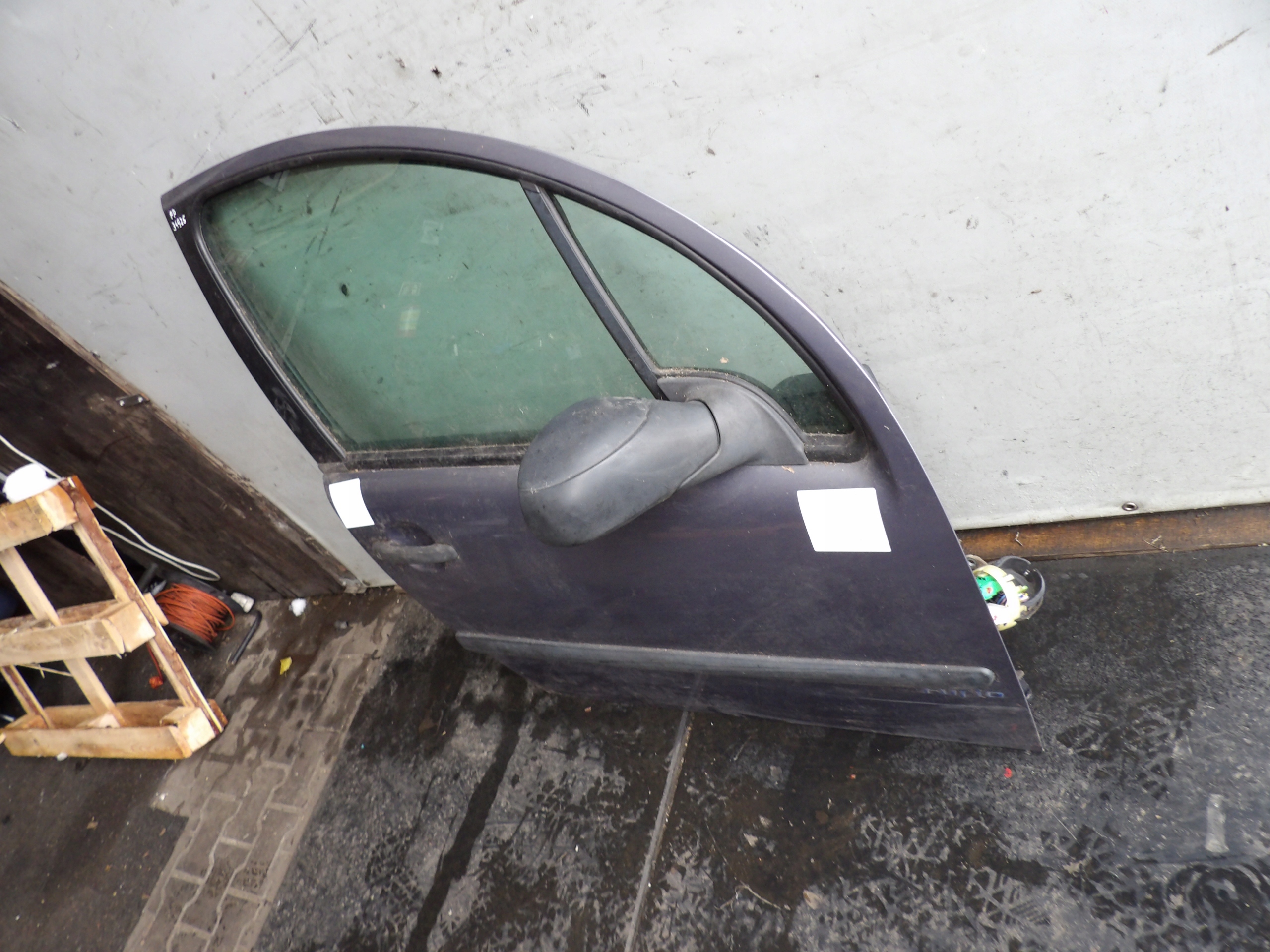 Citroen C3 and door front right HB 5D lak. KTCC