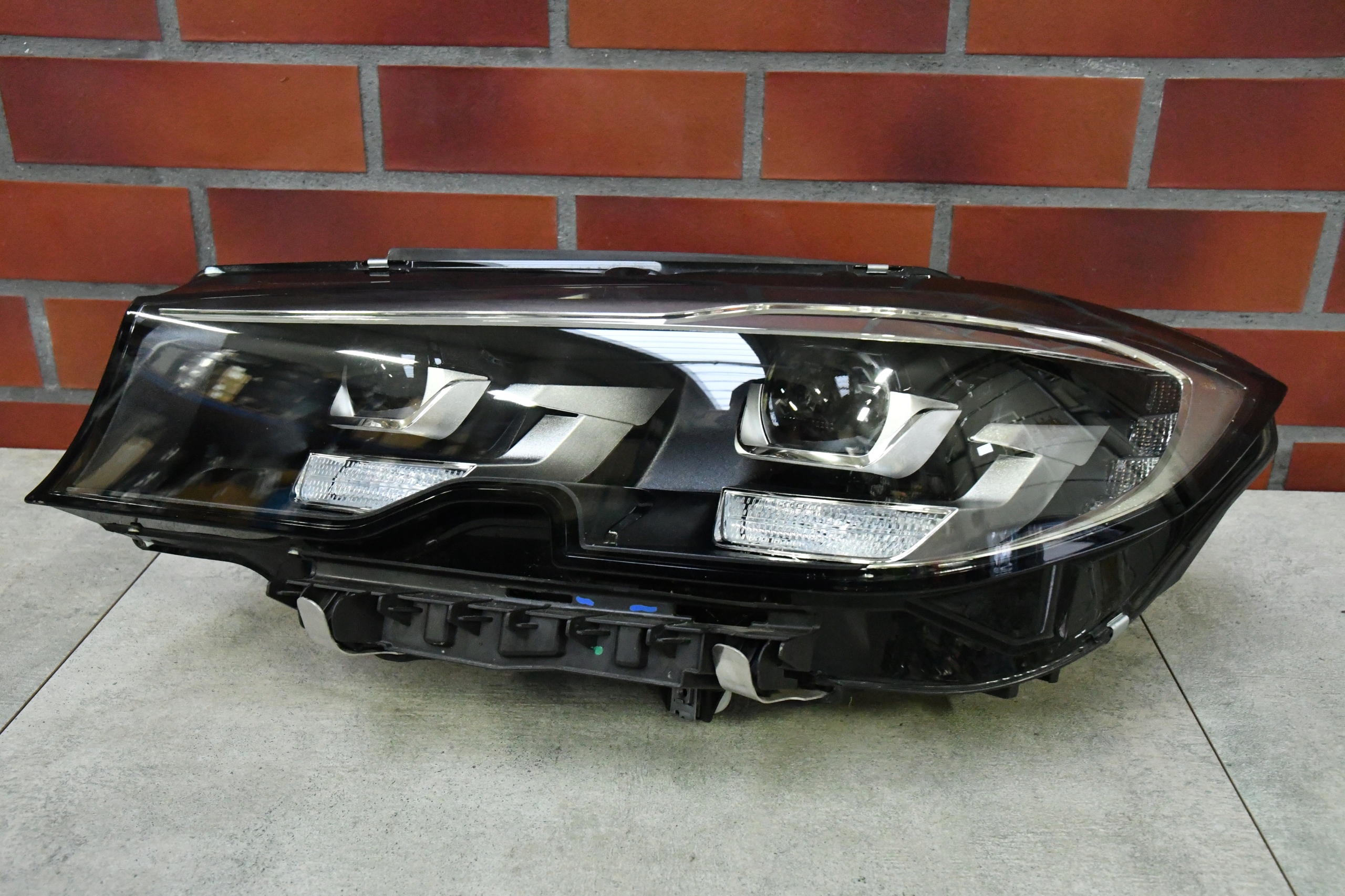 light left BMW 3 G20 G21 LED complete perfect condition