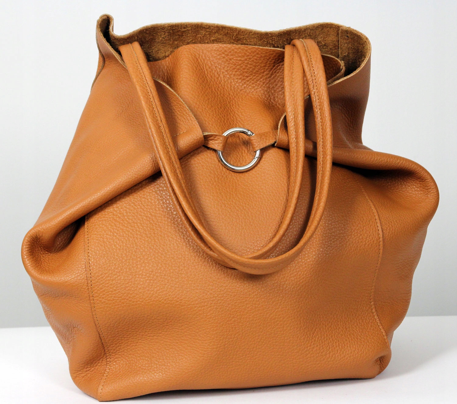 

Duża Torebka Ze Skóry Z Saszetką - Skóra Naturalna