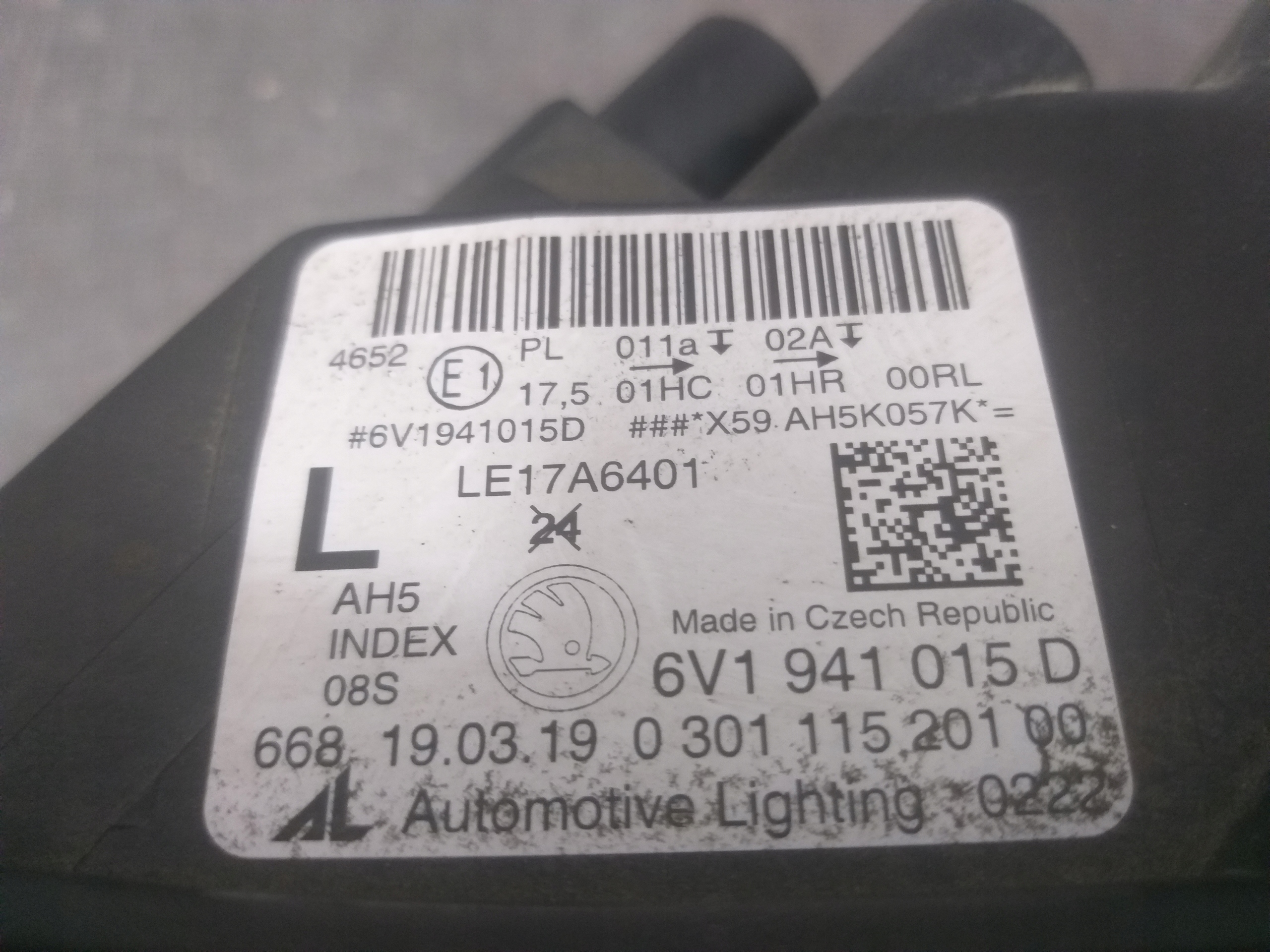light front left SKODA FABIA III 3 LIFT LED 6V1941015D