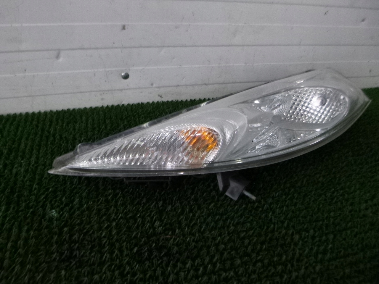 NISSAN JUKE F15 light front left front EUROPA