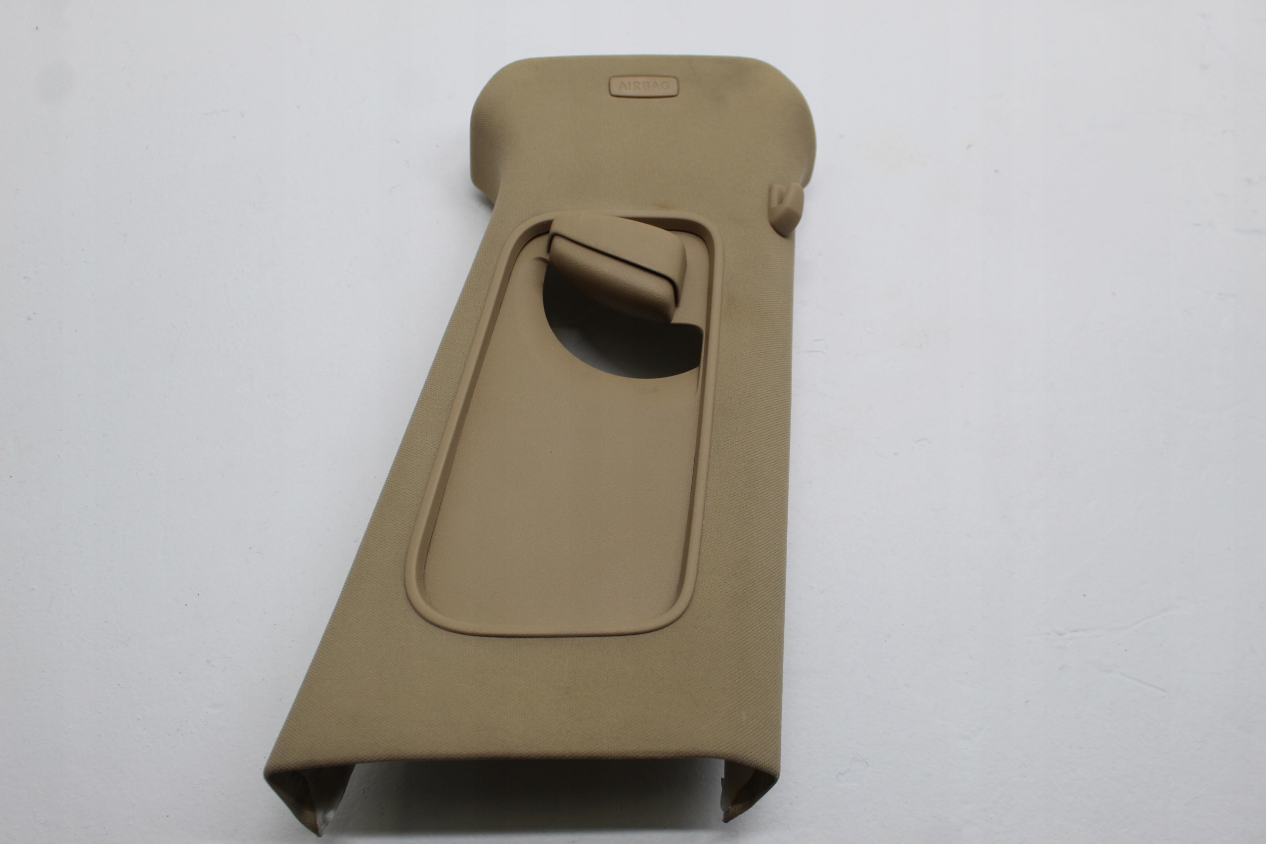 PASSAT B6 OSŁONA SŁUPKA 3C0868418E