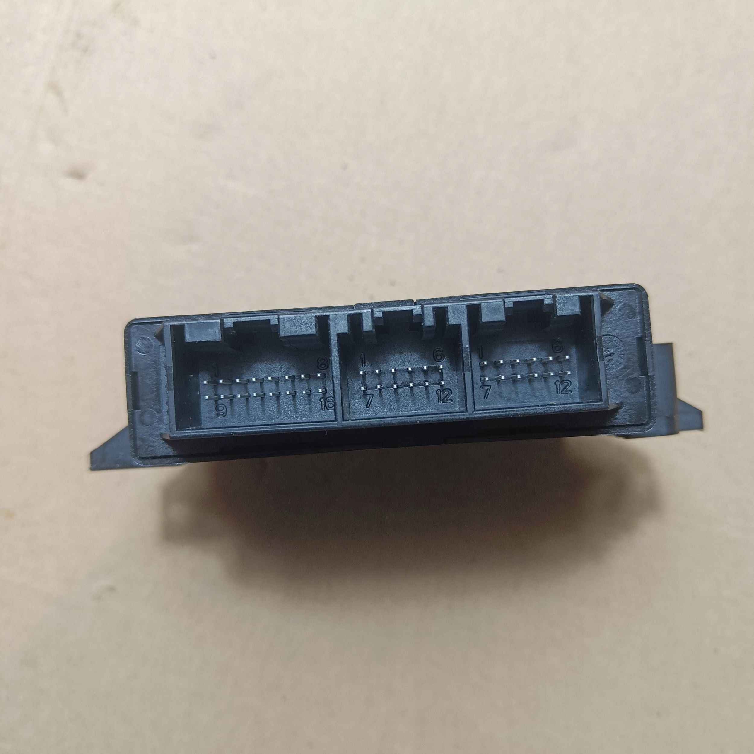 Ford Kuga MK2 II 2014 module control unit PDC DV4T15K866BK