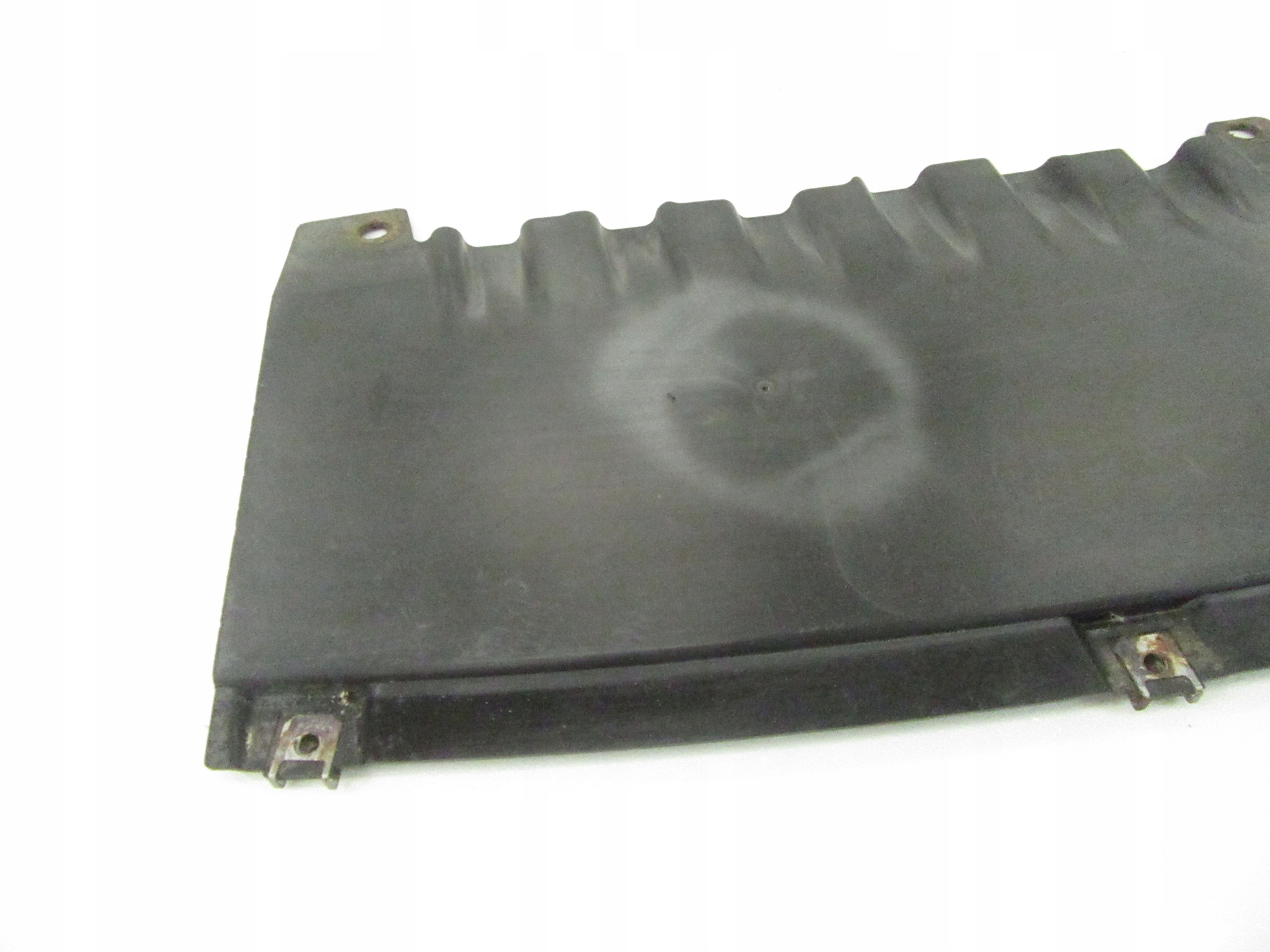 Blende Abdeckung Unterfahrschutz untere der Stoßstange mitte AHK BMW e81 e82 e87 e88