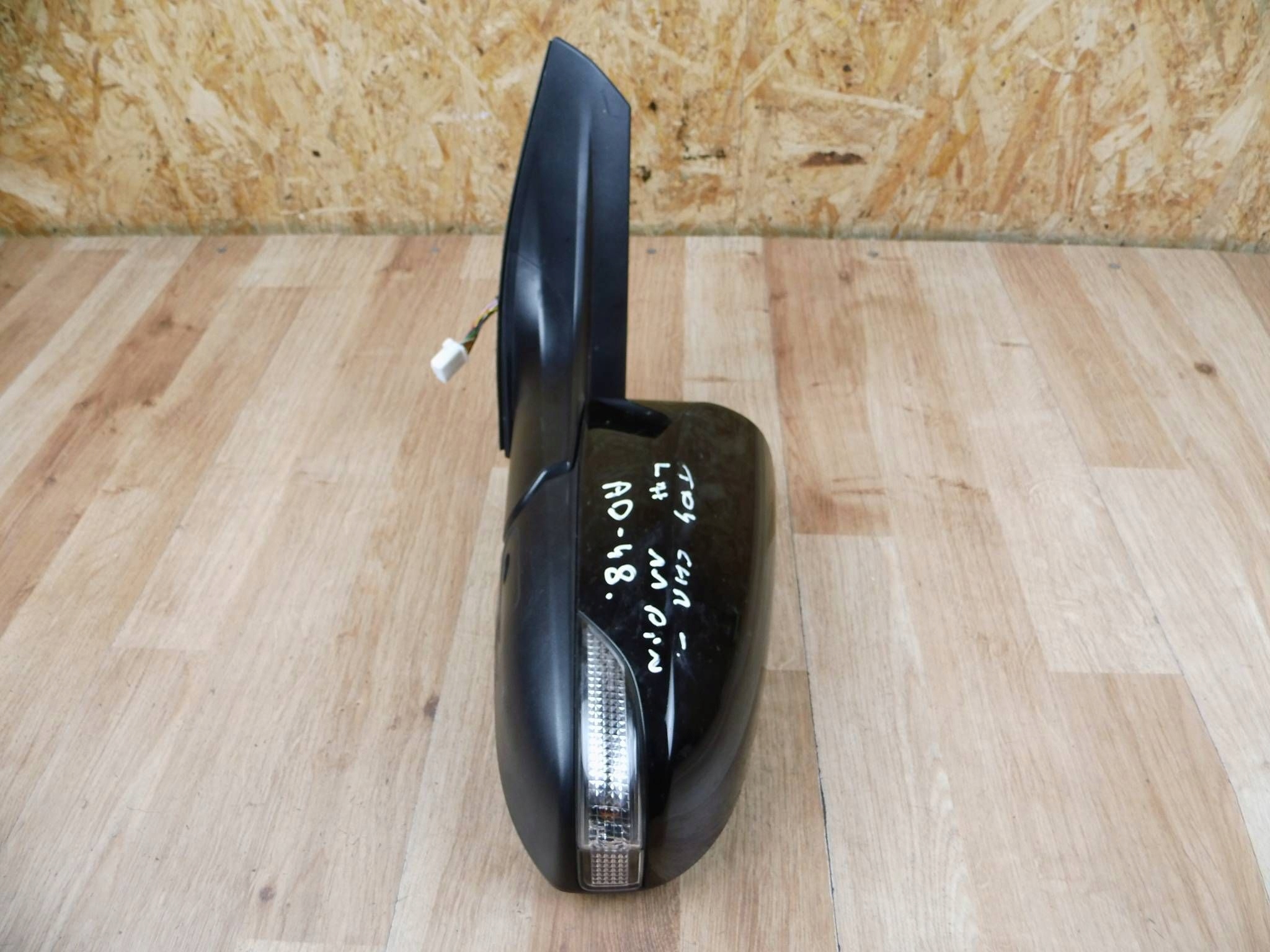 Toyota C-HR CHR mirror left 11-PIN - 048540