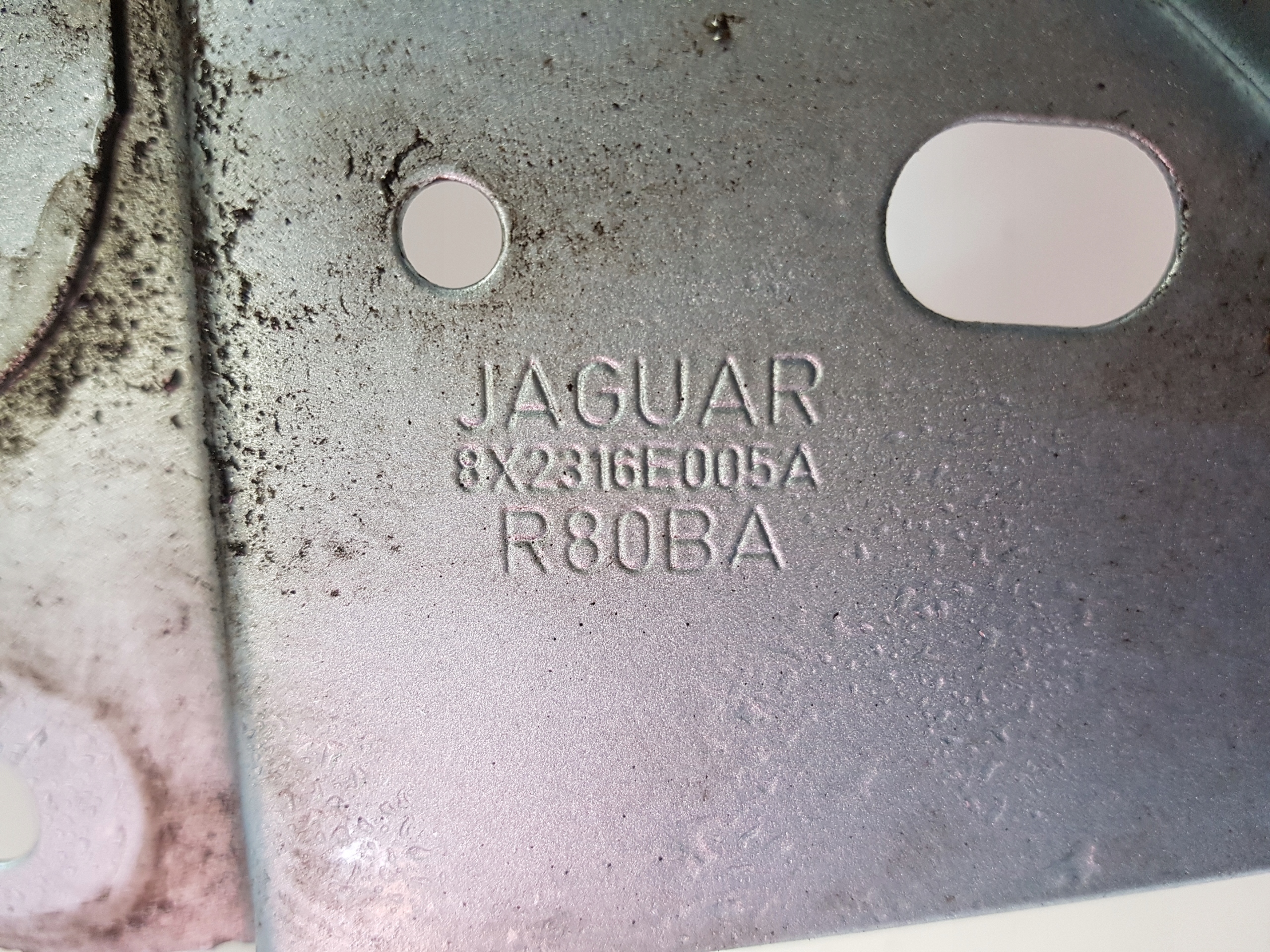 JAGUAR XF X250 fender left front complete JKF