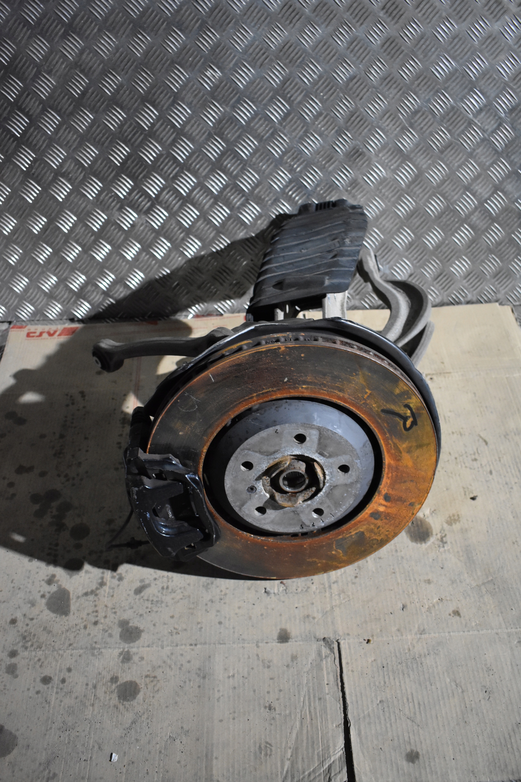 подвеска задний правый Bentley BENTAYGA 1