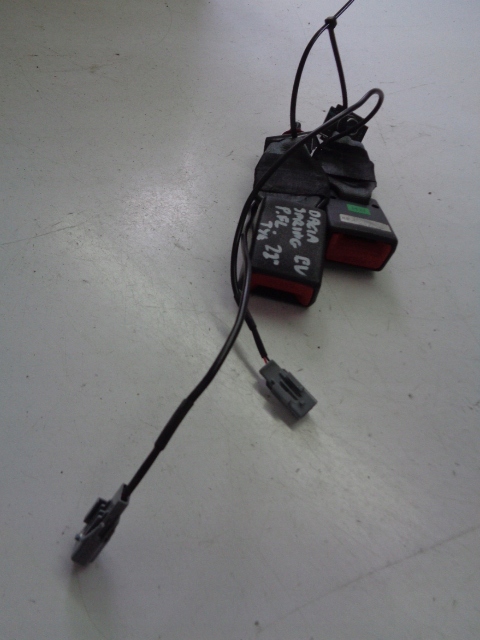 ремней Dacia SPRING EV 2022 год