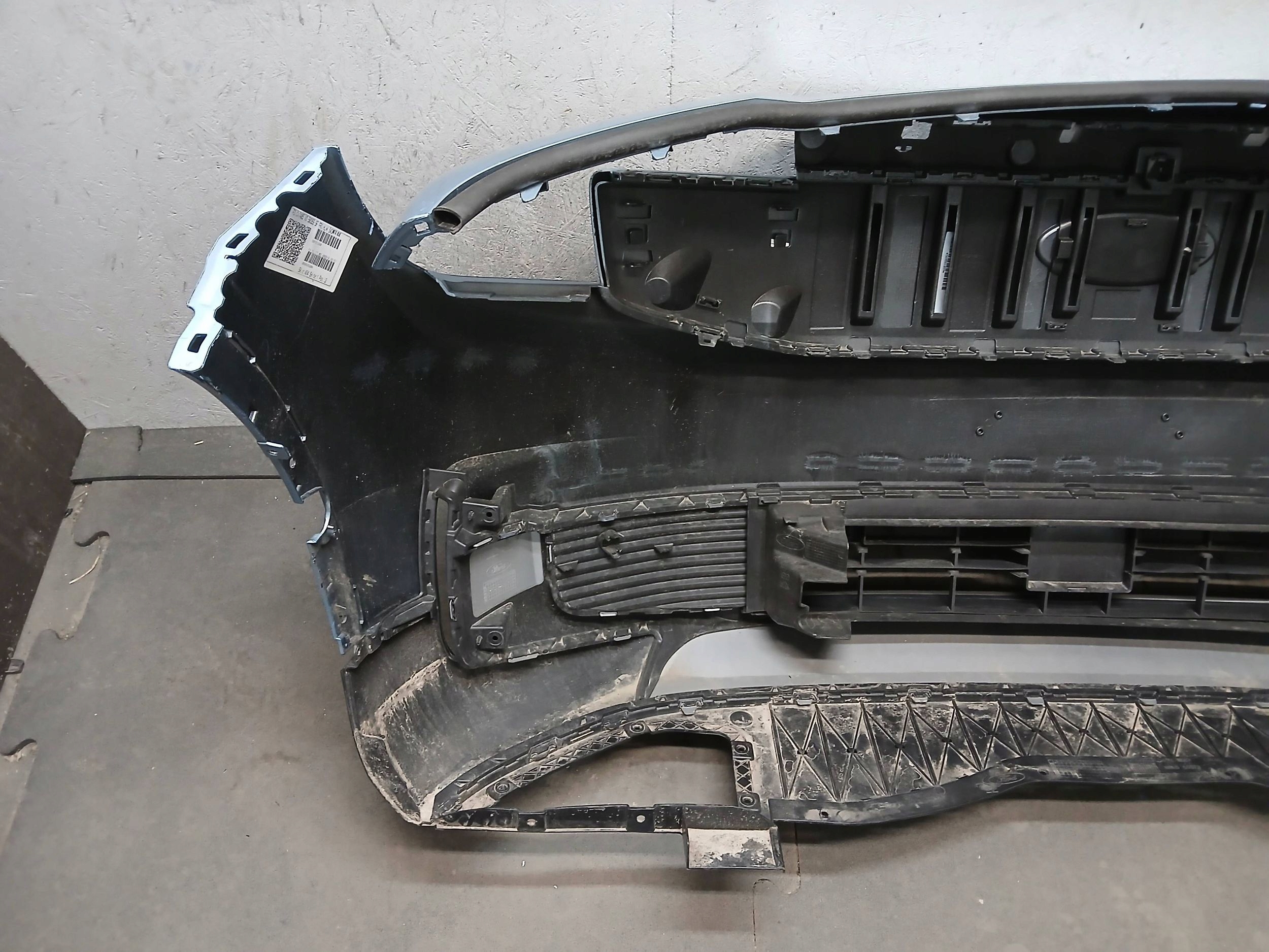 lökhárító eleje FORD EXPLORER EV 24