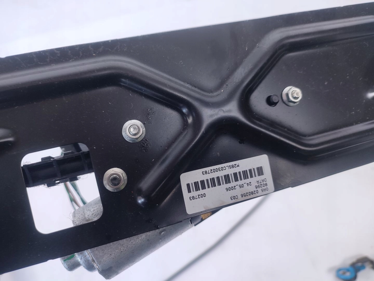 MECHANIZM PODNOSZENIA DACHU COLT CZC 0280256 Wersja Europejska