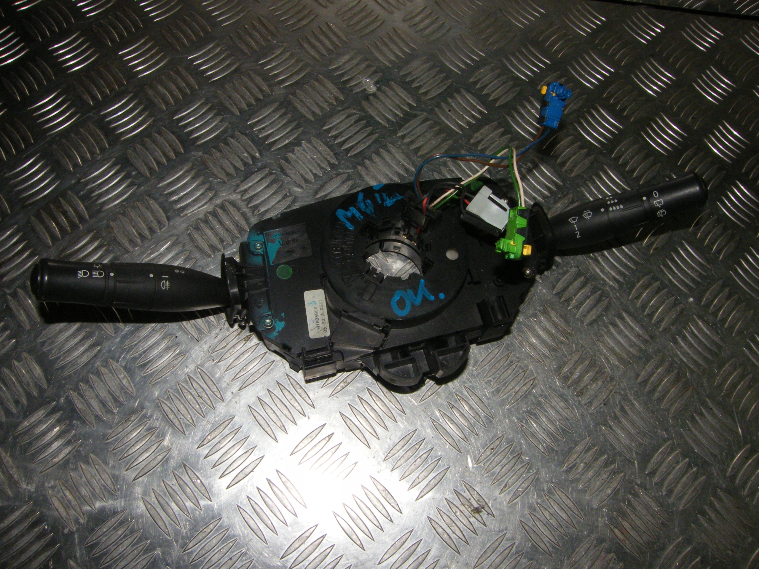 PRZELACZNIK ZESPOLONY TASMA MEGANE II 8200216454