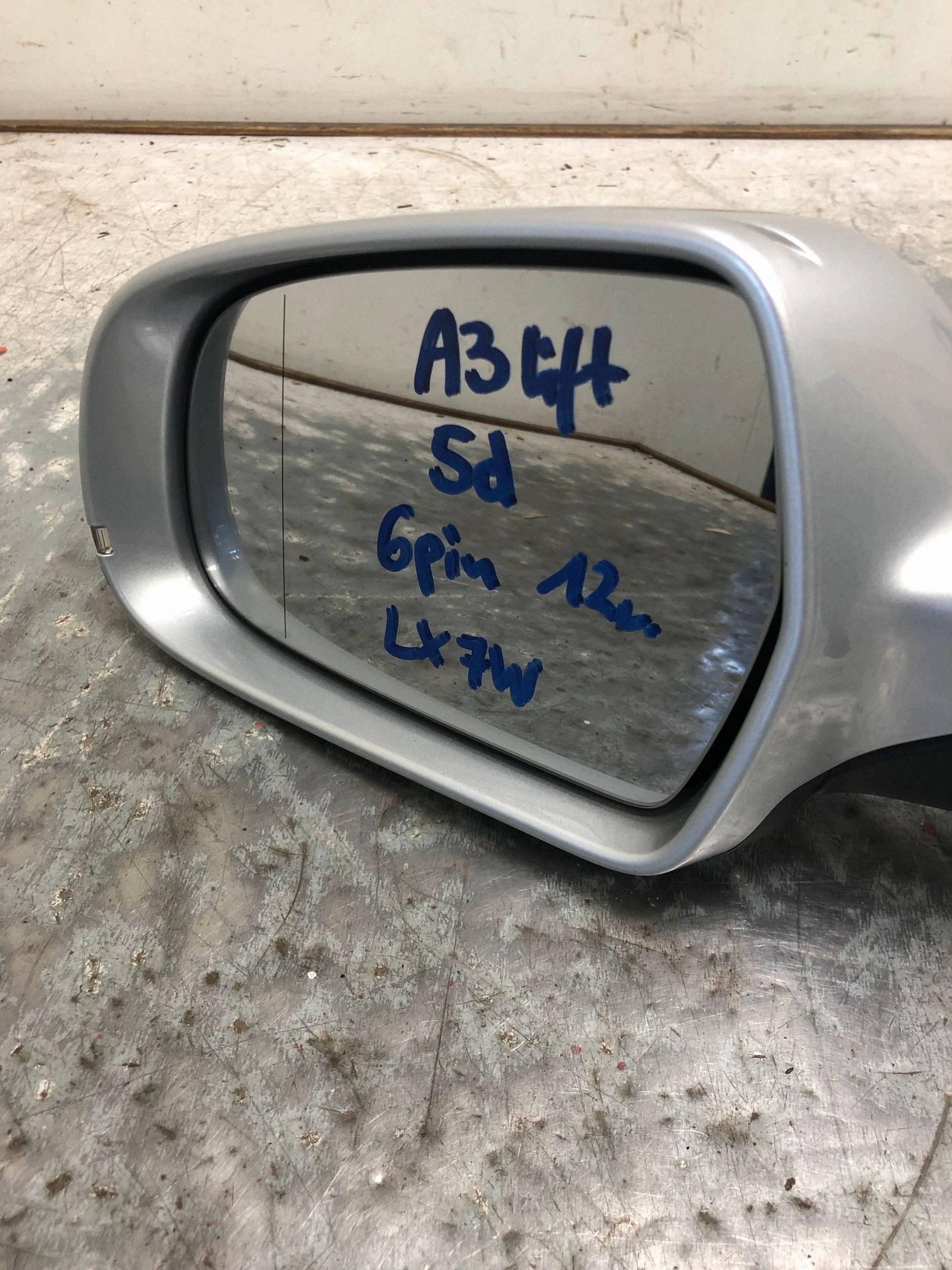 mirror left 6 PIN LX7W AUDI A3 8P 5d LIFT