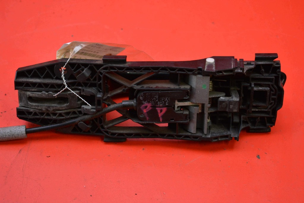 handle right front front L041 5N0837017E 5N0839885H VW GOLF 7 VII 5D HB