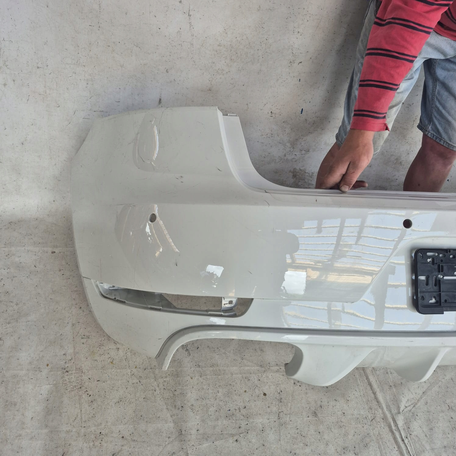 PORSCHE MACAN e 1 14-21 Paraurti posteriore posteriore PDC