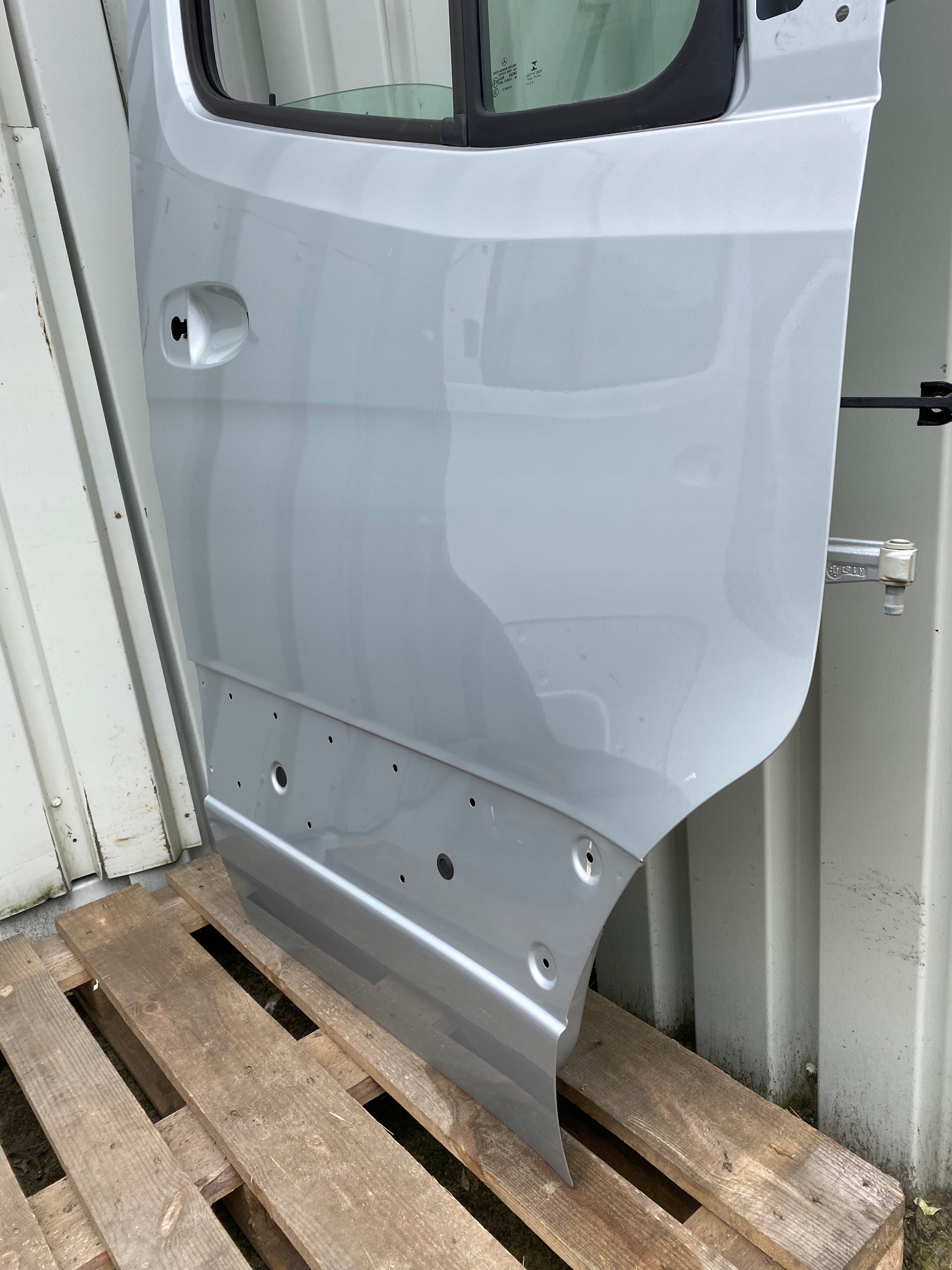 MERCEDES SPRINTER W907 door right front EUROPA