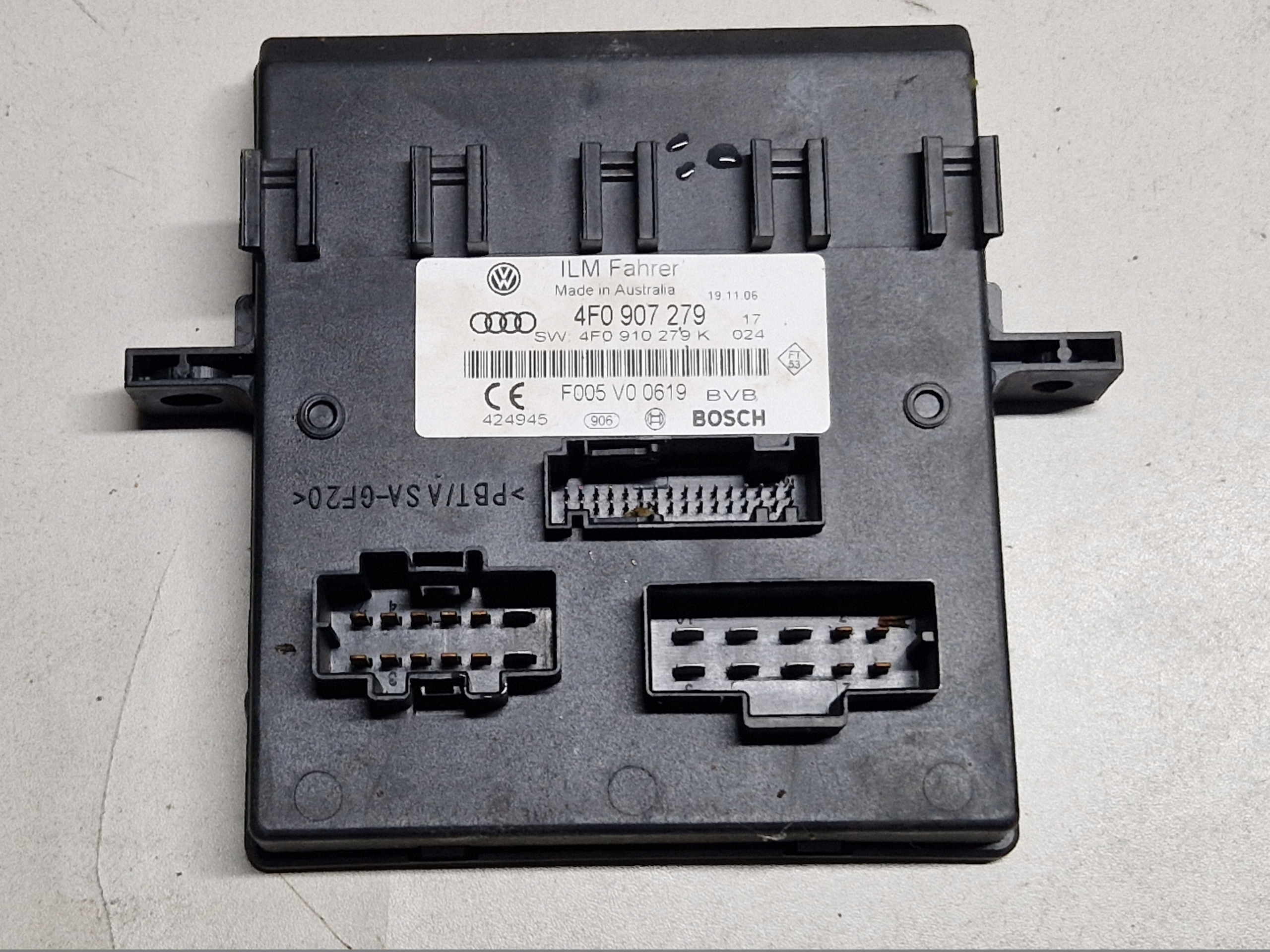 AUDI A6 C6 A6C6 modulo Centralina luci 4F0907279