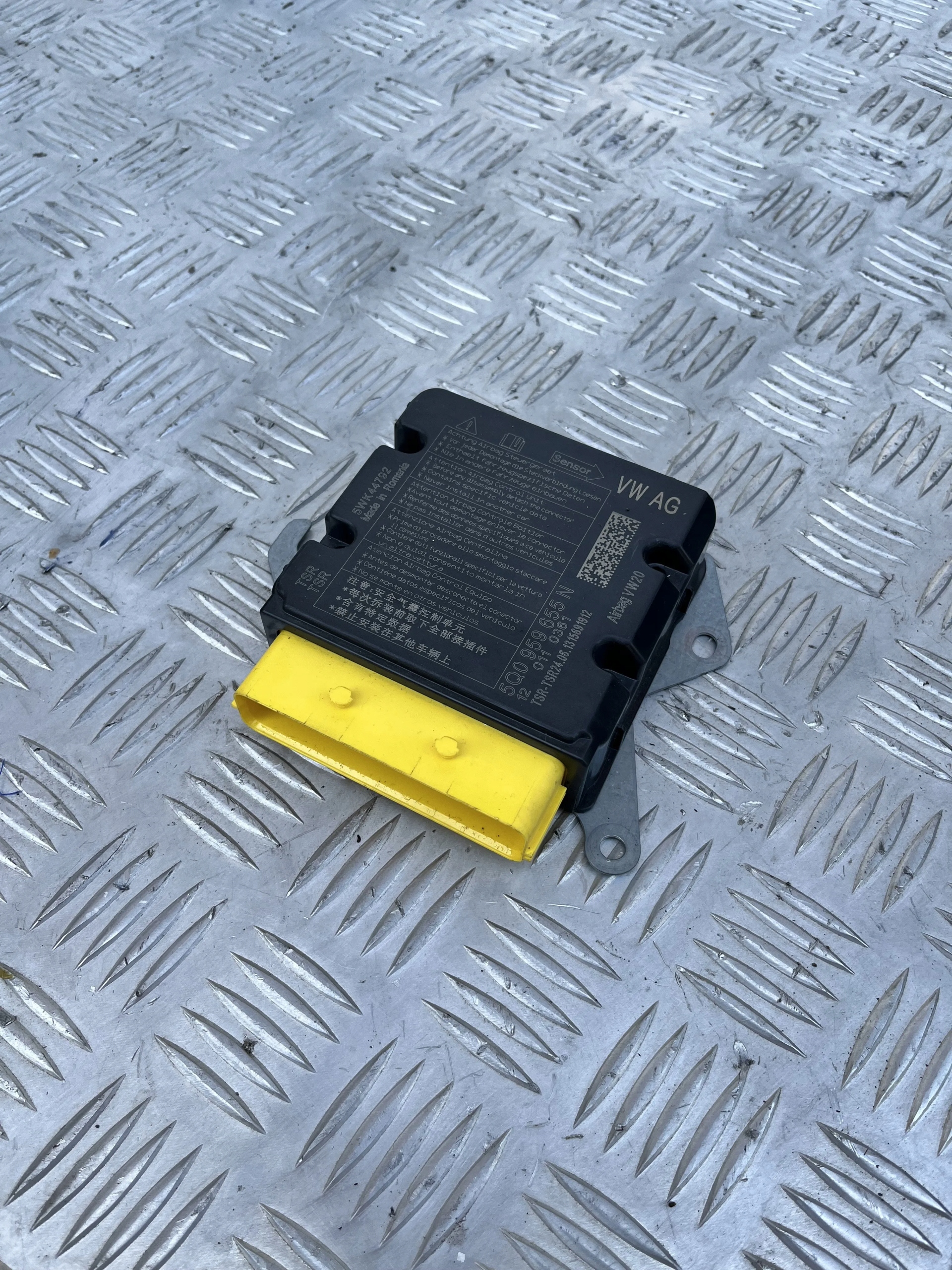 MODUŁ STEROWNIK PODUSZEK AIRBAG AUDI A3 8V 12-