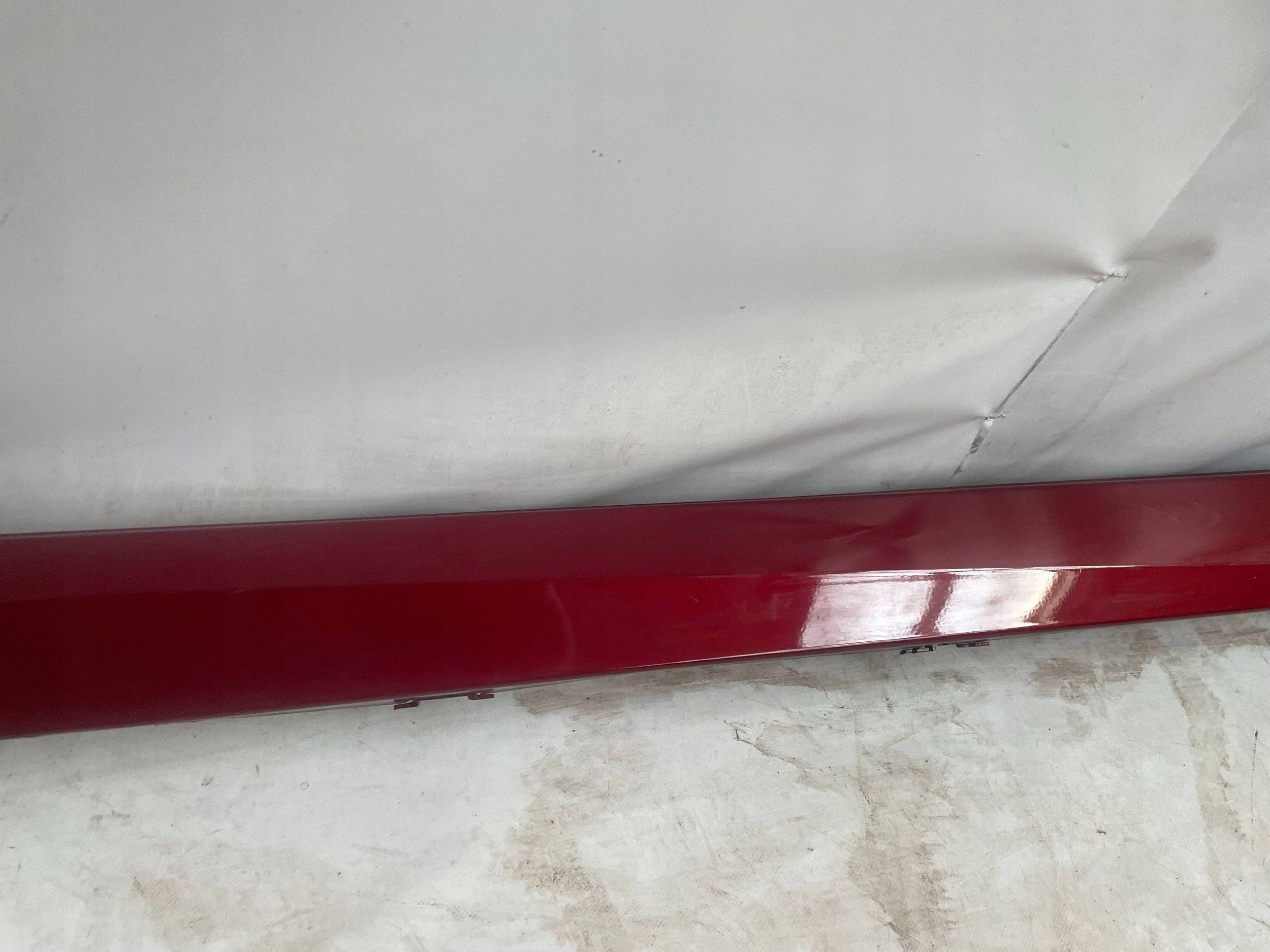 cap threshold right side NISSAN LEAF II (ZE1) 768525SA0A @M