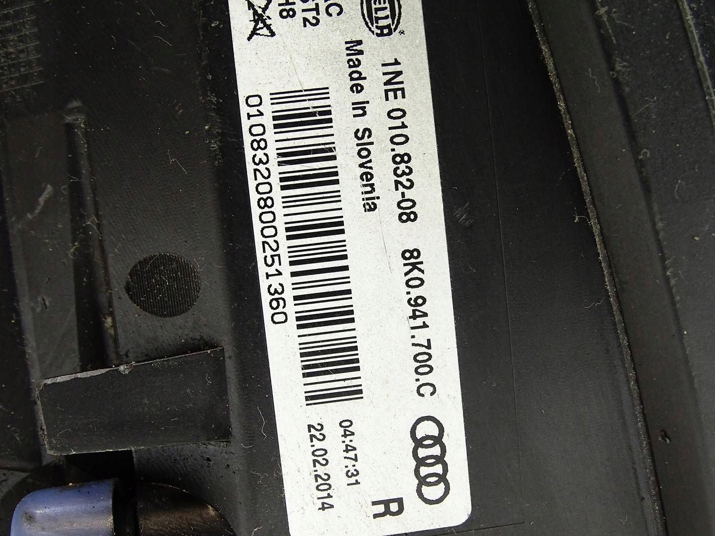 fog light right front front AUDI A4 B8 LIFT 8K0941700C