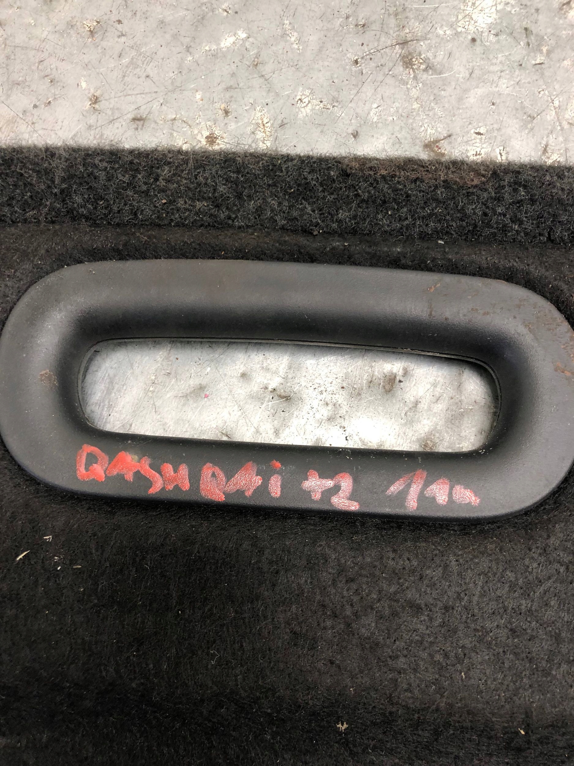 floor mats boot NISSAN QASHQAI+2