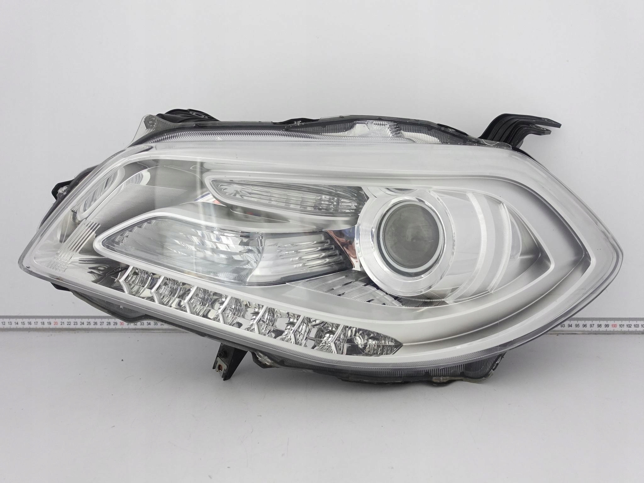 SUZUKI SX4 S-CROSS 13-16 light XENON + LED left front EUROPA