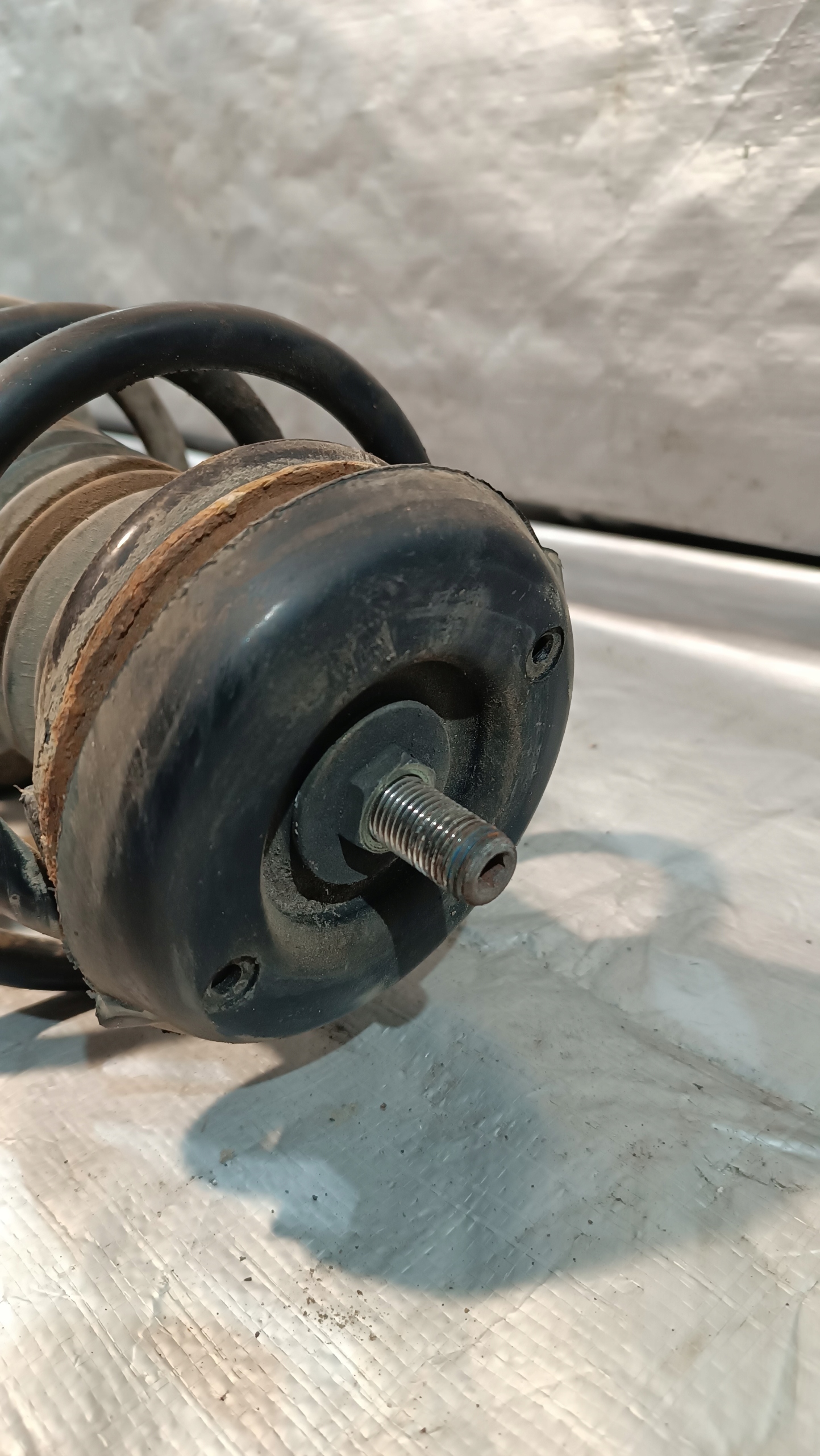 McPherson CITROEN C4 II 1.6HDi right front