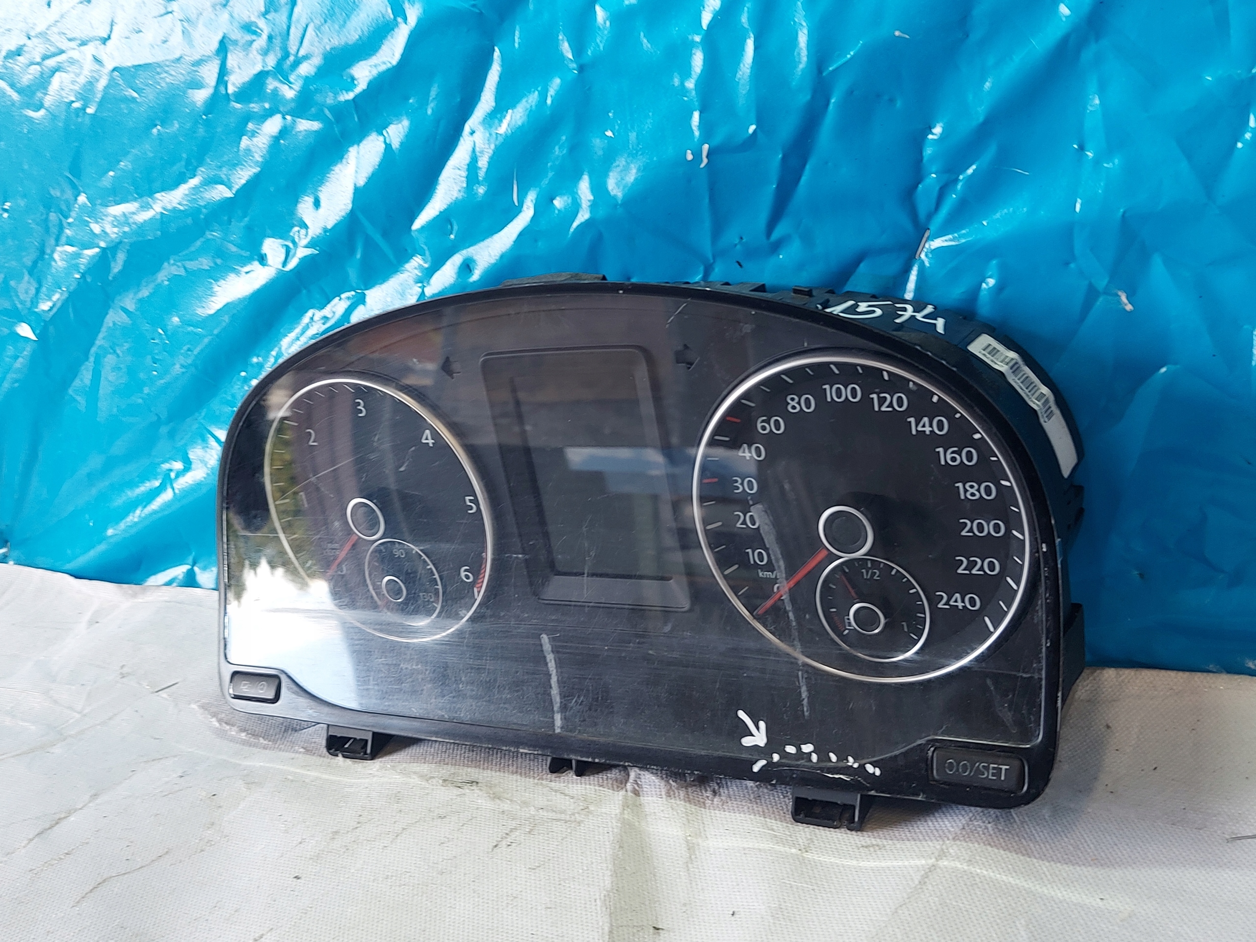 dials clock TOURAN II 1.6 TDI 1T0920875E