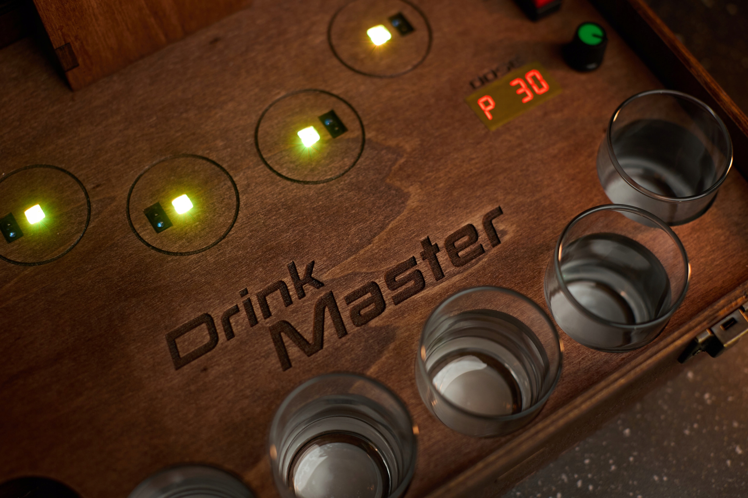 Automatyczny barman automat do drinków Model DrinkMaster