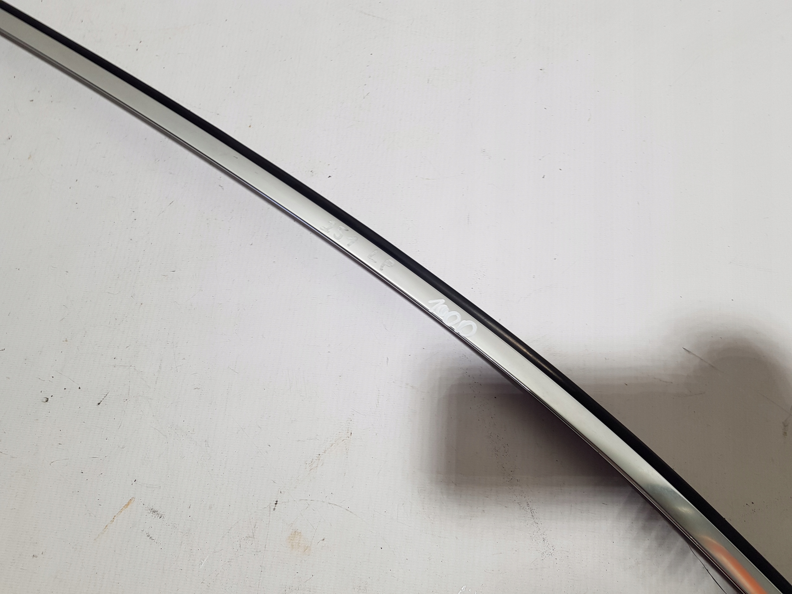 moulding door left front CHROM MERCEDES W251