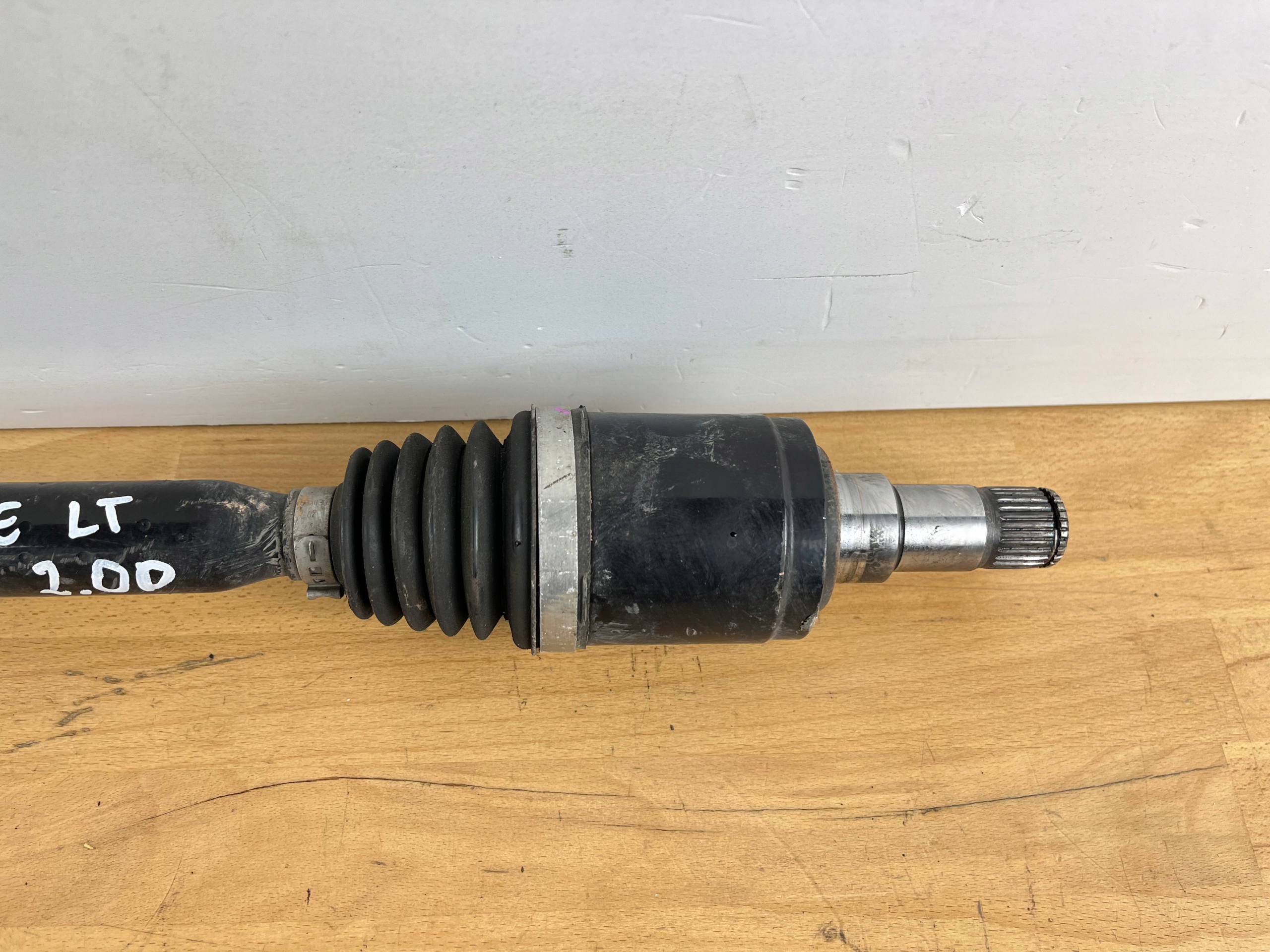 semi-axis left rear LAND ROVER EVOQUE II JAGUAR E-PACE 2.0D K8D2-4K139-AB