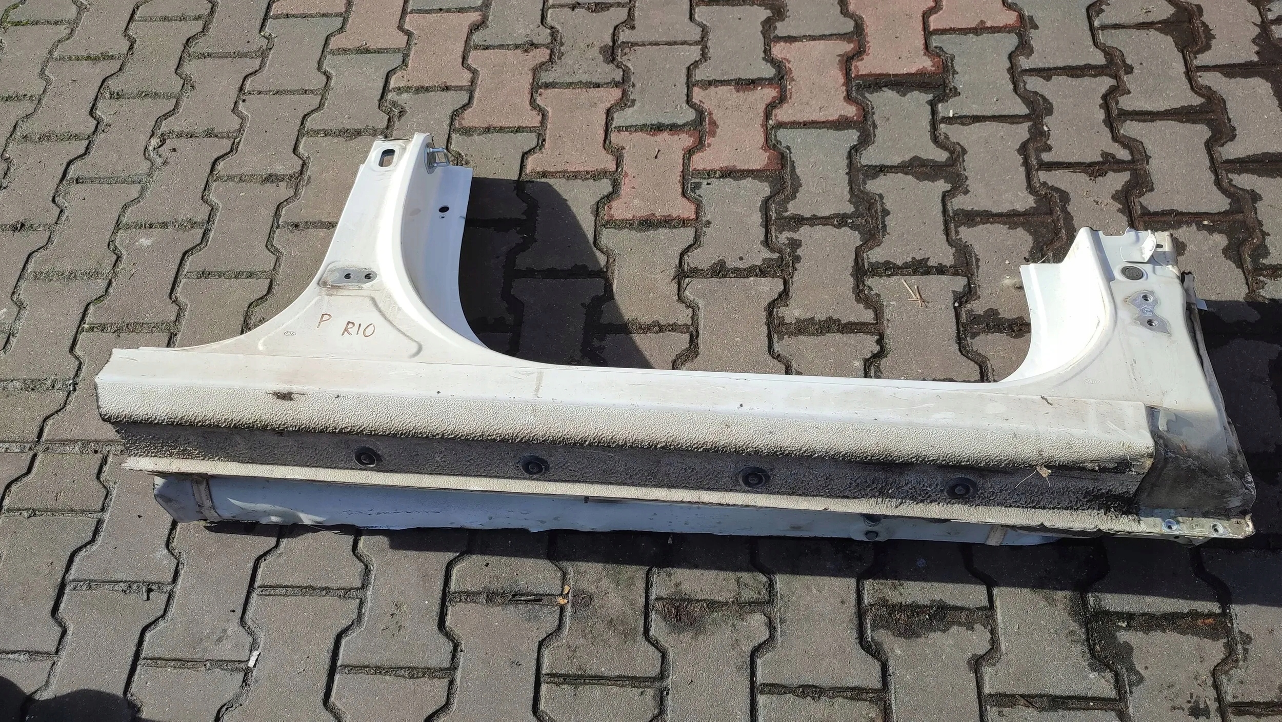 KIA Rio 2018 right side threshold pillar